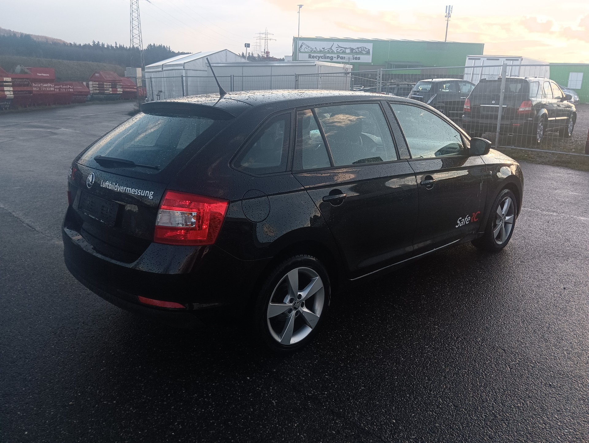 SKODA Rapid Spaceback 1.4 TSI Active DSG-image-4