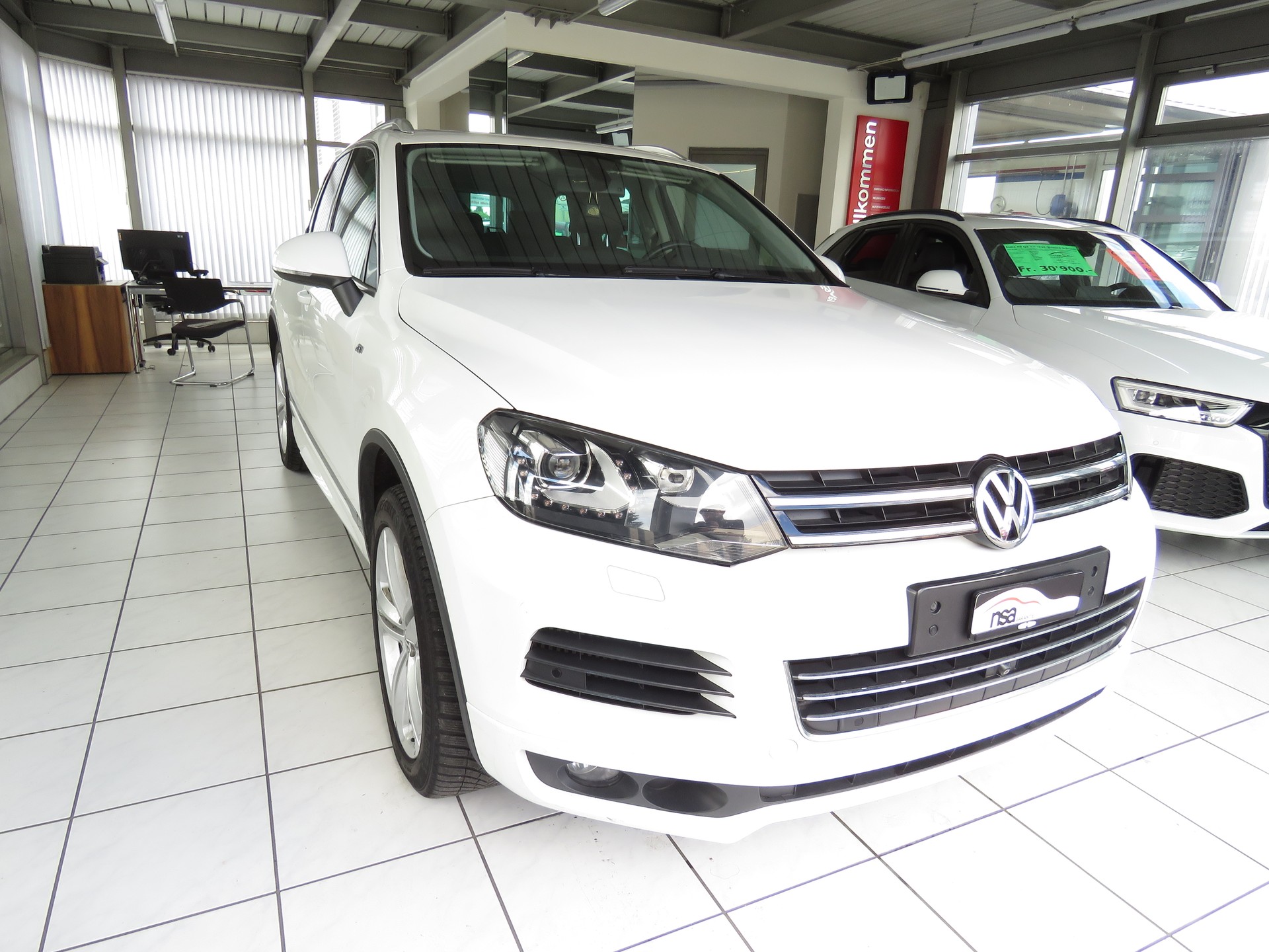 VW Touareg 3.0 TDI BMT Edition X Tiptronic (Automat)-image-2