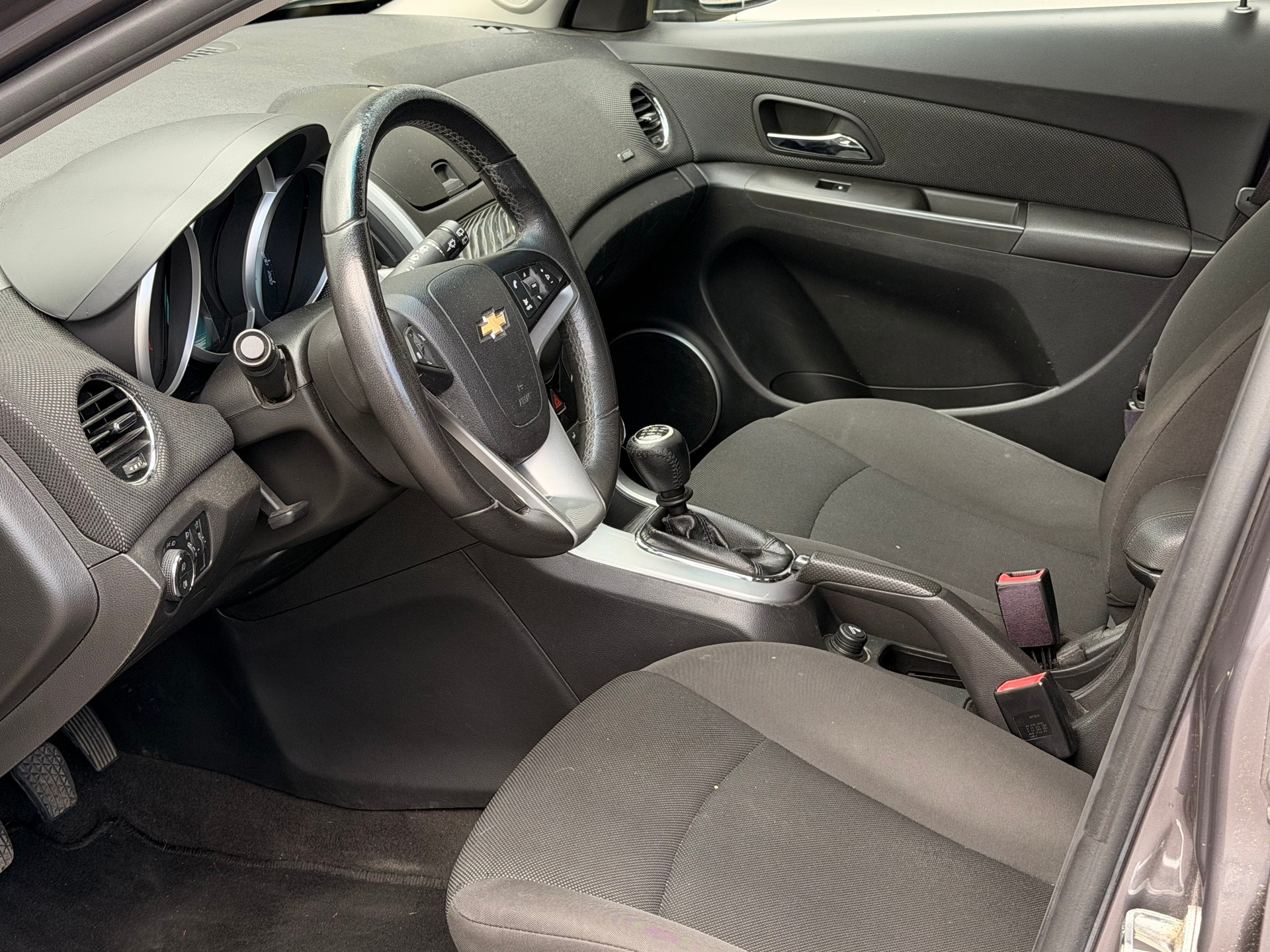 CHEVROLET Cruze Station Wagon 1.7 VCDi LTZ-image-9
