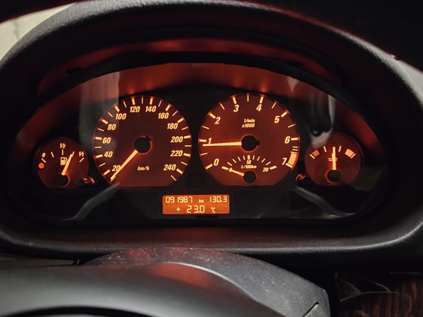BMW 318Ci-image-1
