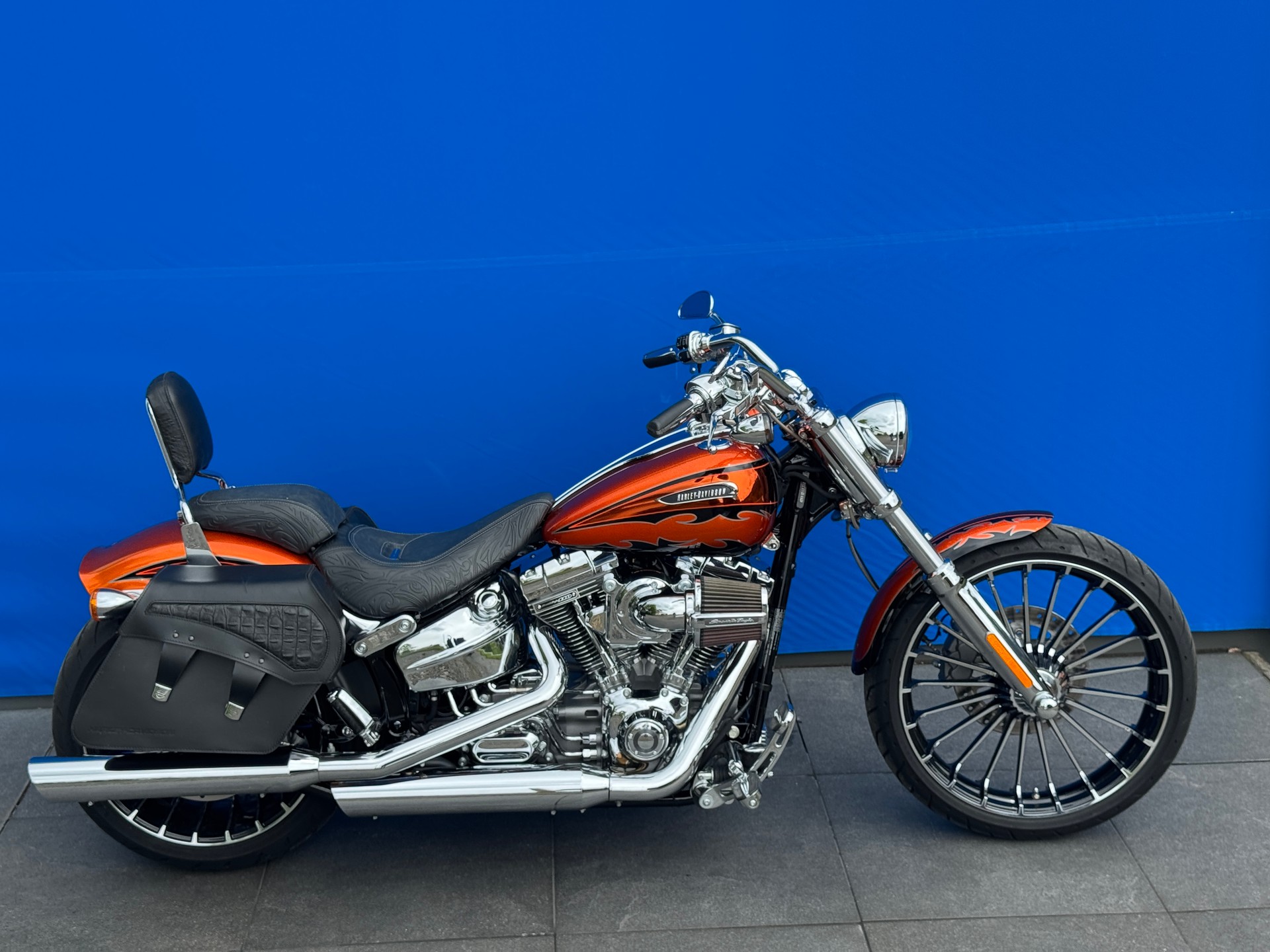 HARLEY-DAVIDSON FXSBSE Softail Breakout ABS CVO-image-11