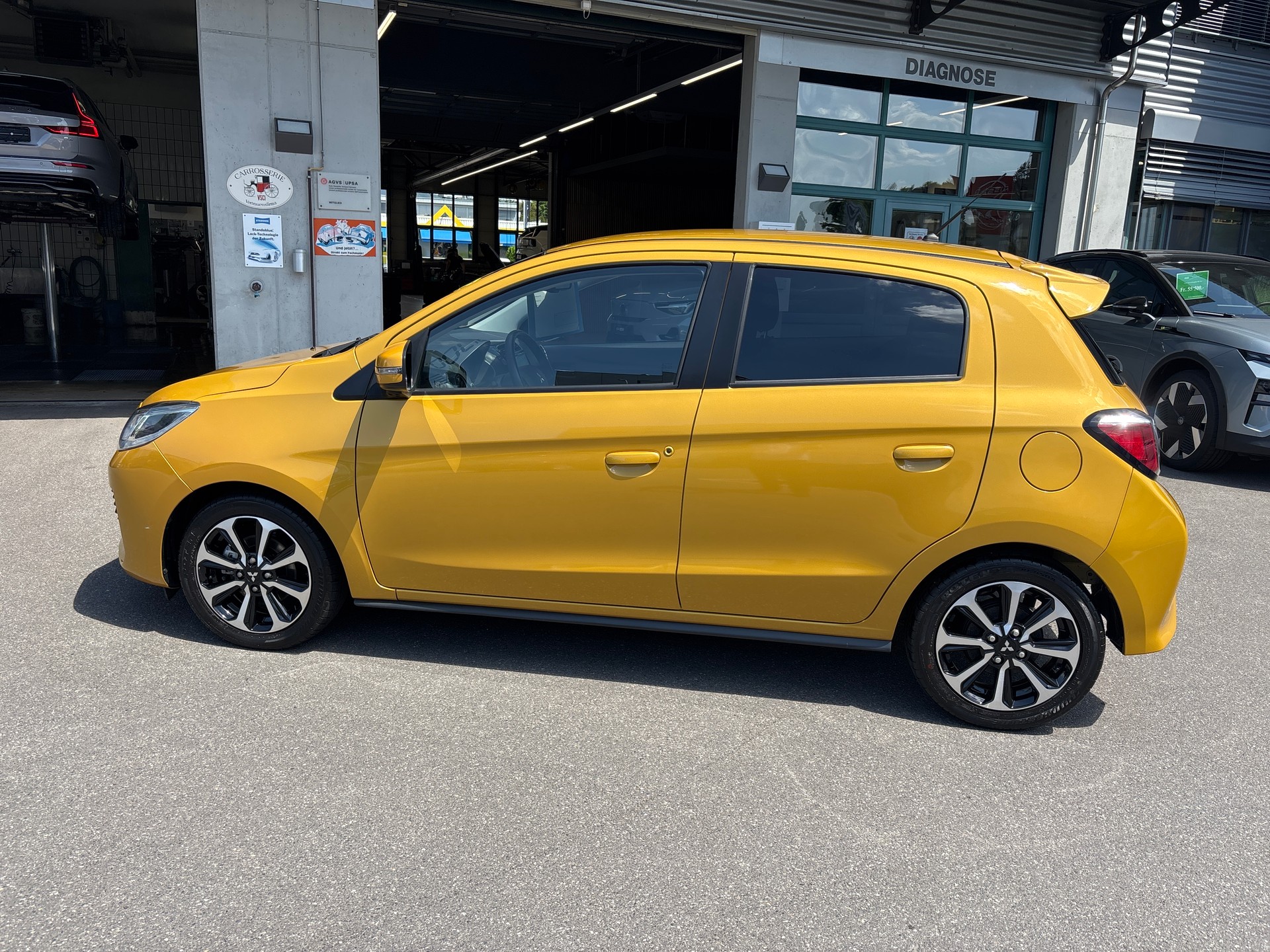 MITSUBISHI Space Star 1.2 CVT Invite-image-8