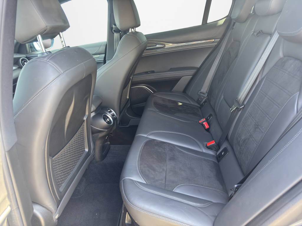 ALFA ROMEO Stelvio 2.9 V6 Biturbo Q4 Quadrifoglio Sky-image-13