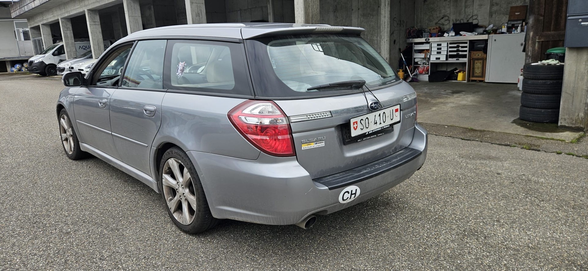 SUBARU Legacy 2.5i AWD Limited Automatic-image-8