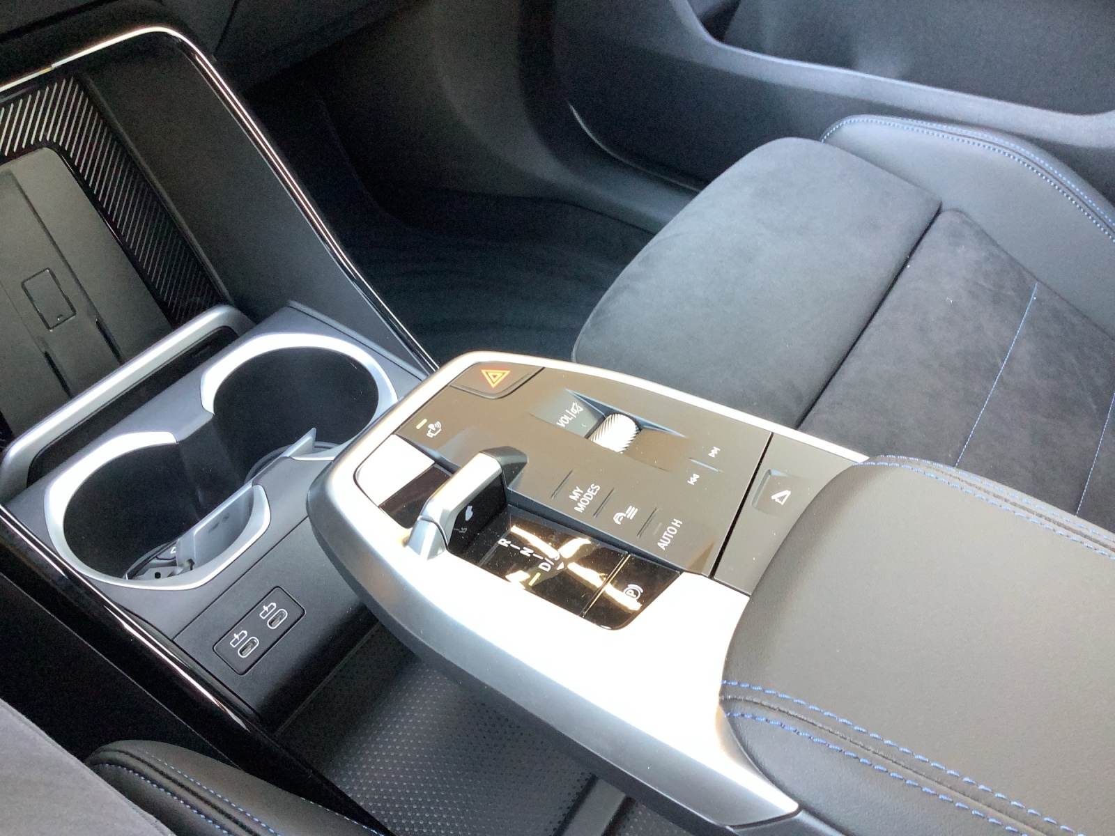 BMW X1 xDrive 20d 48V M Sport-image-20