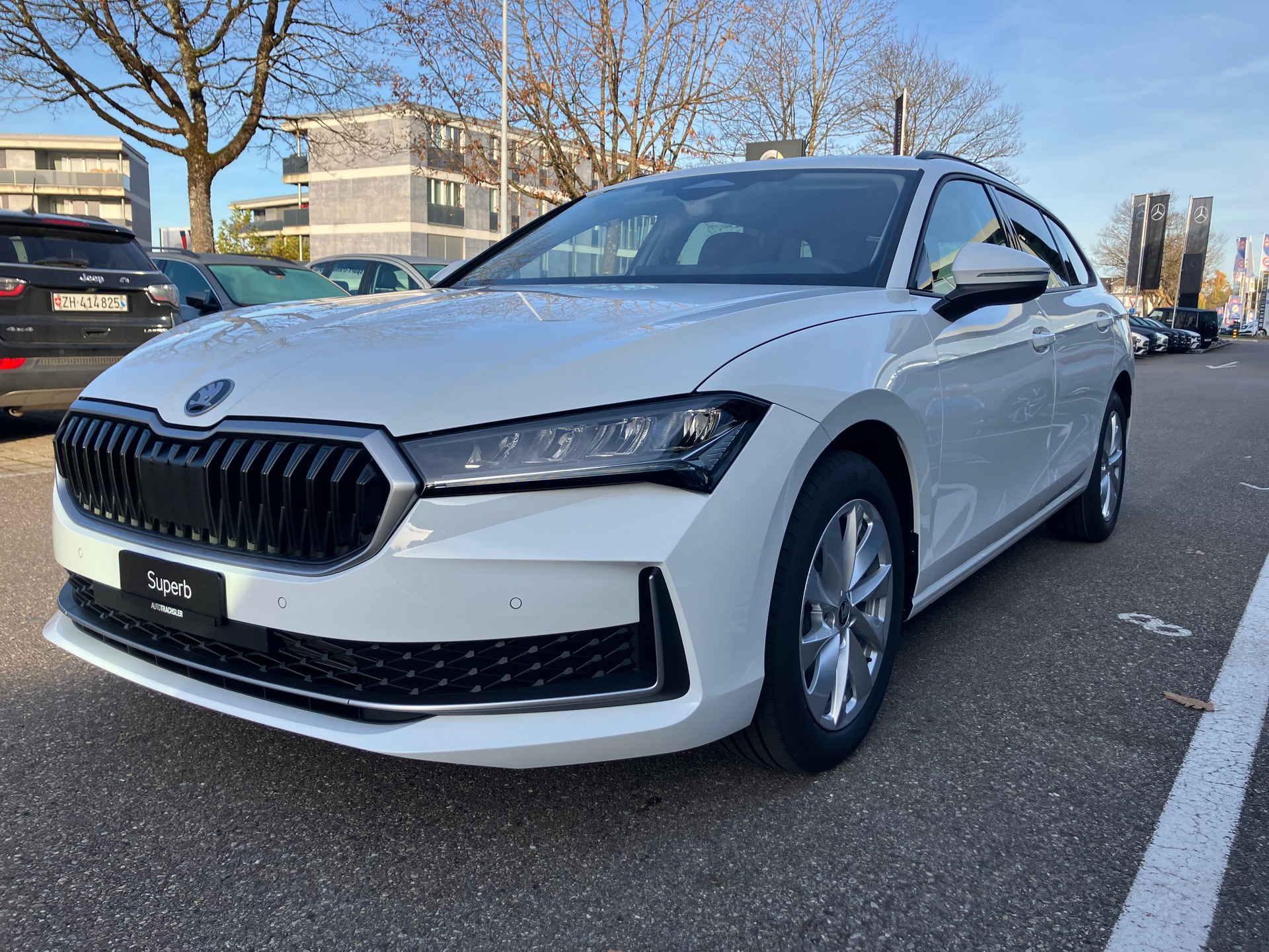 SKODA Superb Combi 2.0 TDi Selection 4x4 DSG-image-2