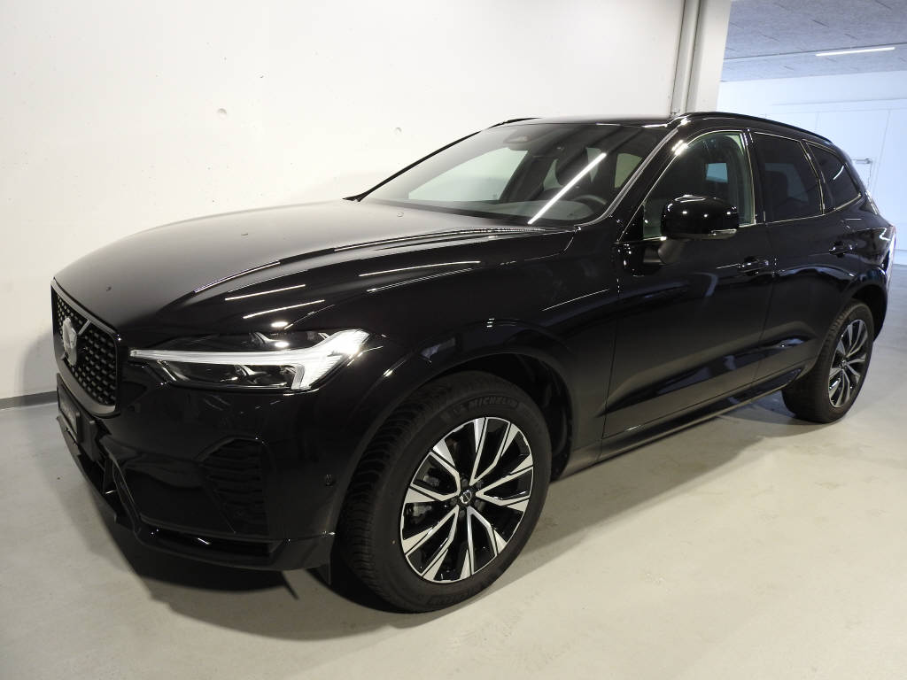 VOLVO XC60 2.0 B5 MH Plus Dark AWD-image-0