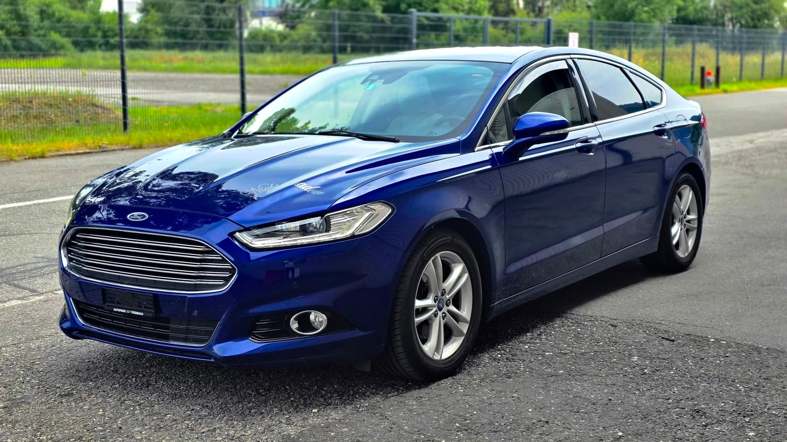 FORD Mondeo 2.0 TDCi Titanium AWD PowerShift-image-2