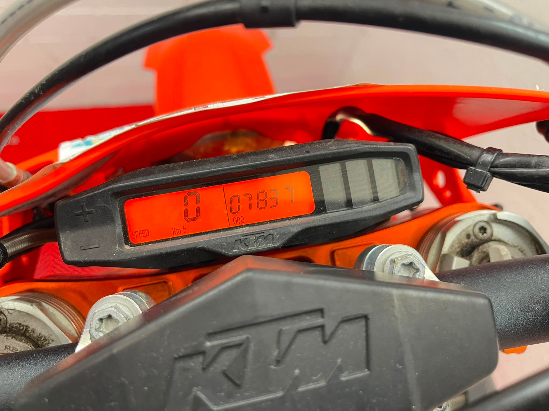 KTM 350 EXC-F 4-T Six Days-image-9