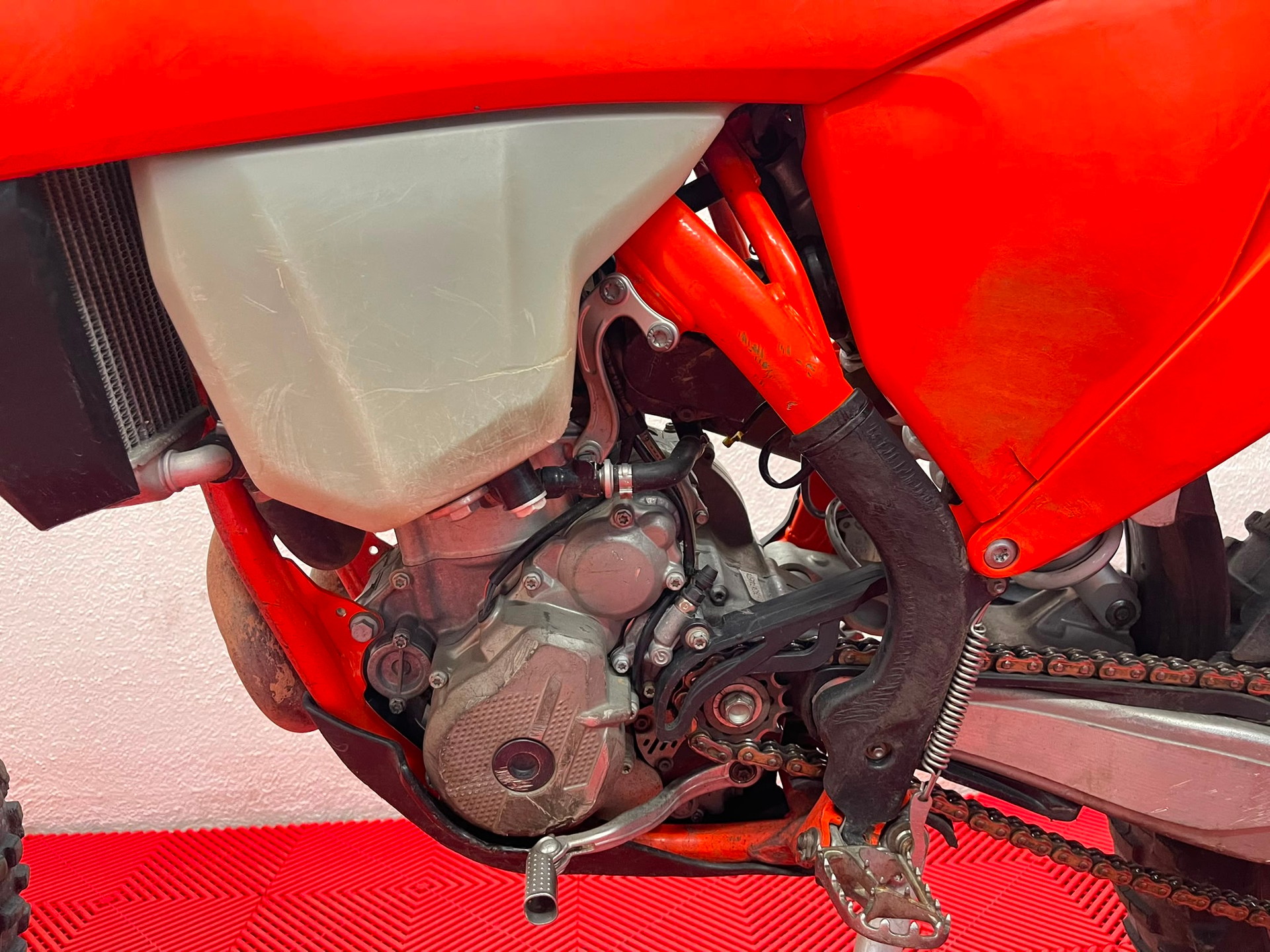 KTM 350 EXC-F 4-T Six Days-image-12