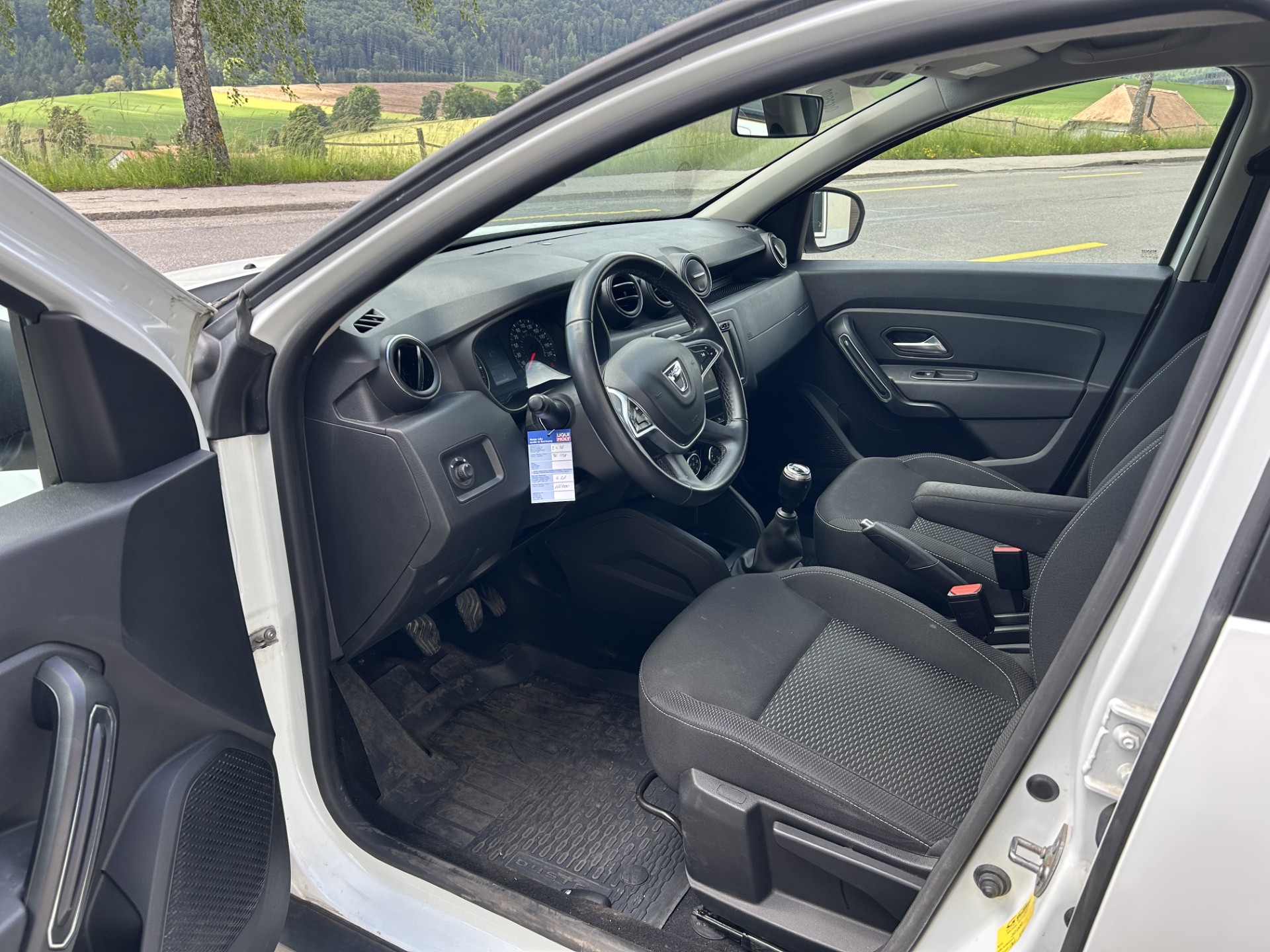 DACIA Duster dCi 115 Comfort 4x4-image-7