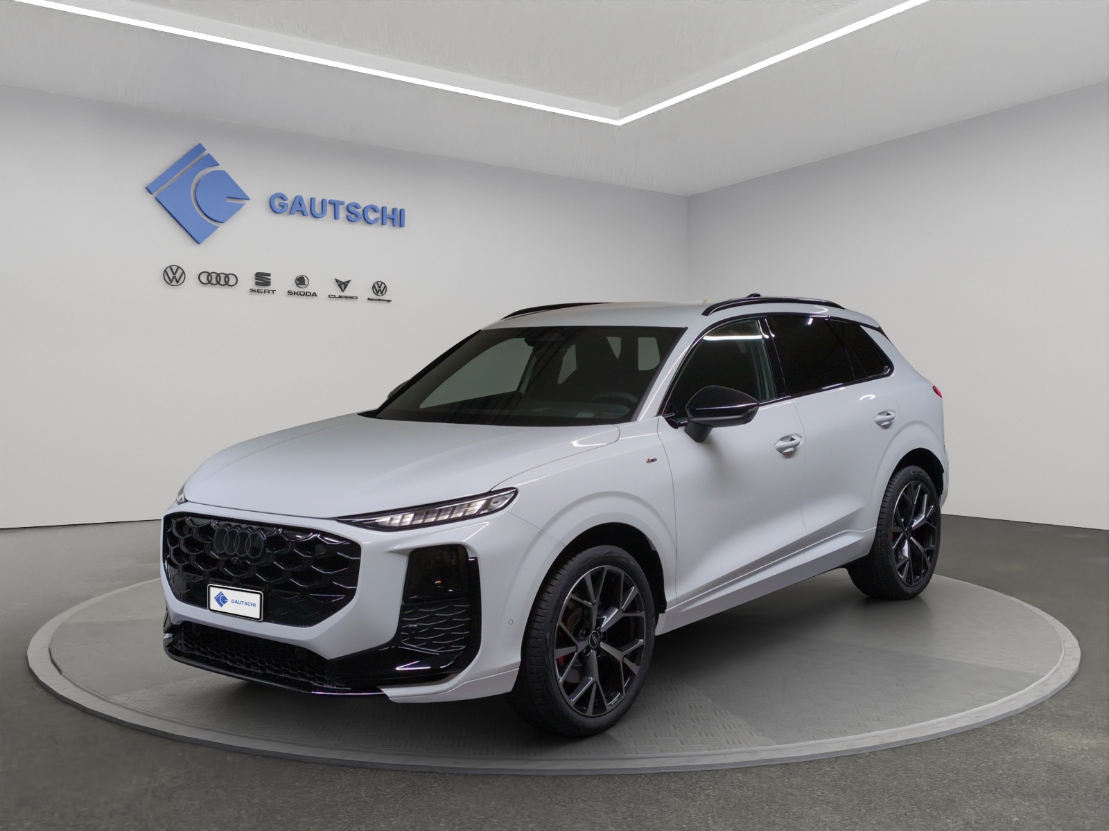 AUDI Q3 SUV TFSI quattro 195 kW S tronic-image-0