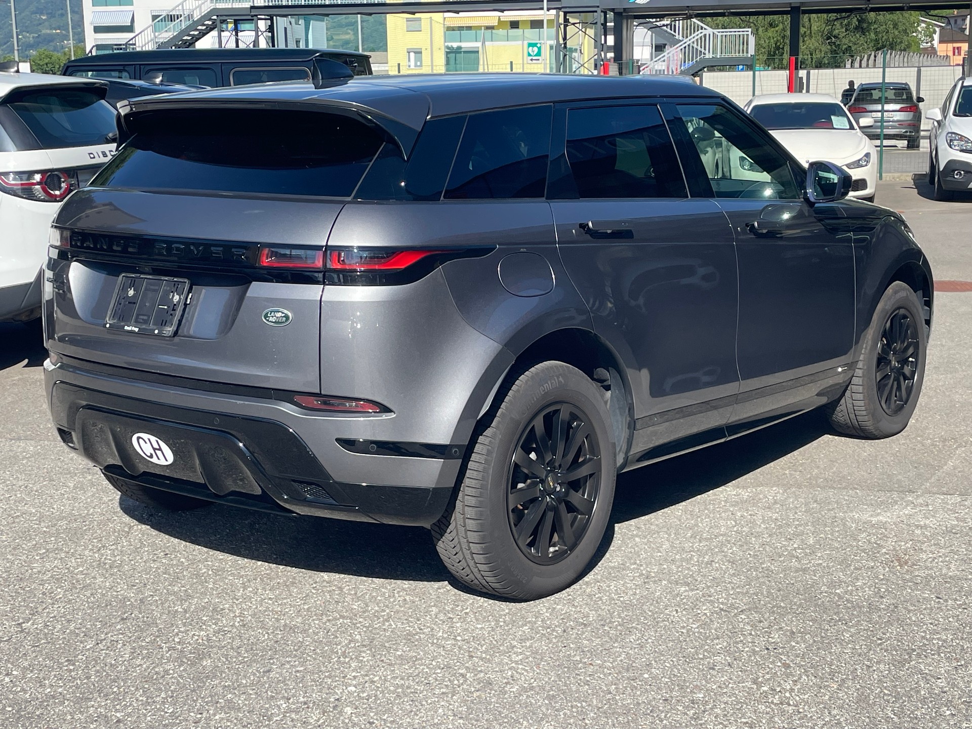 LAND ROVER Range Rover Evoque R-Dynamic D 180 SE AT9-image-9