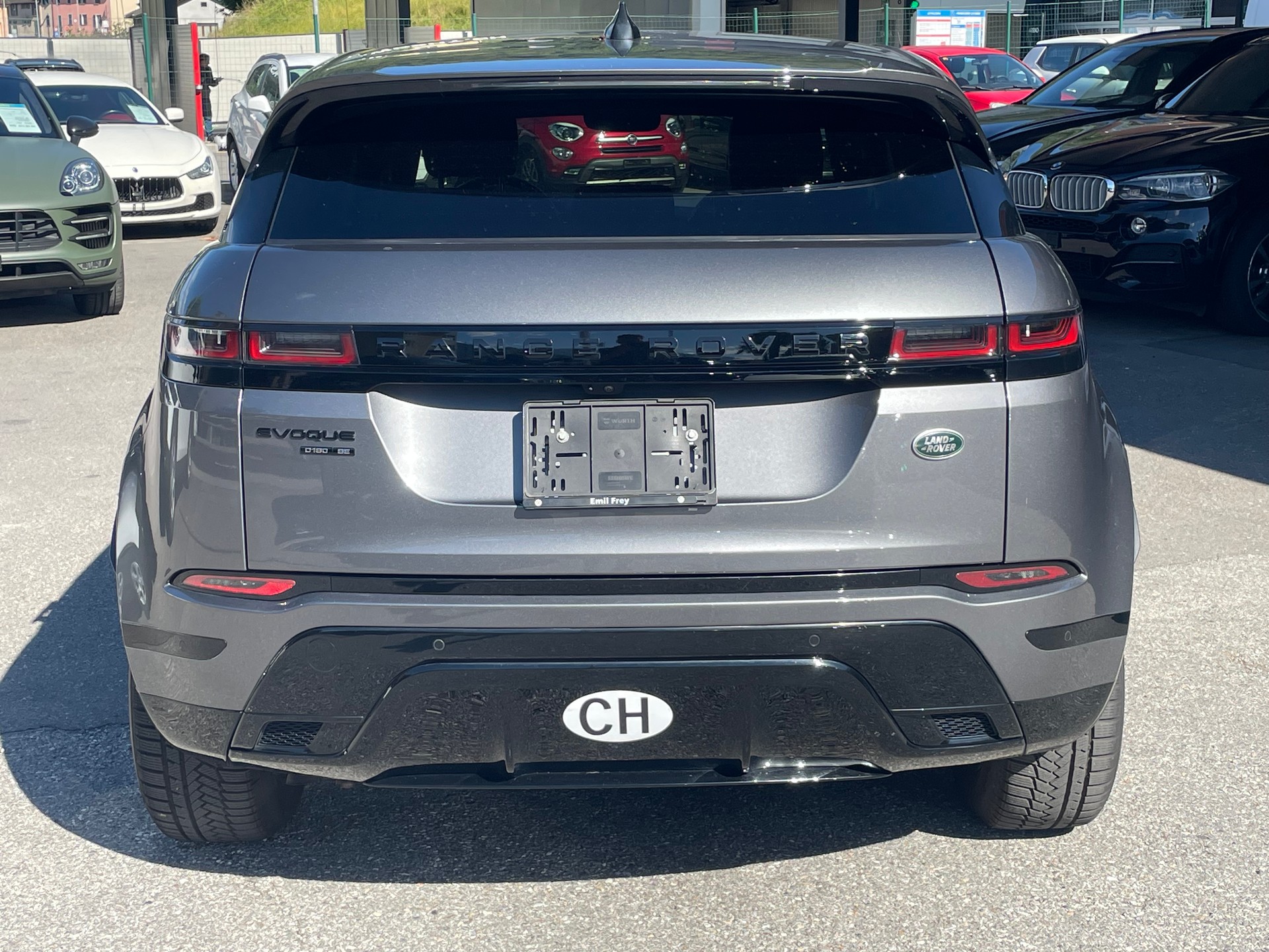 LAND ROVER Range Rover Evoque R-Dynamic D 180 SE AT9-image-8