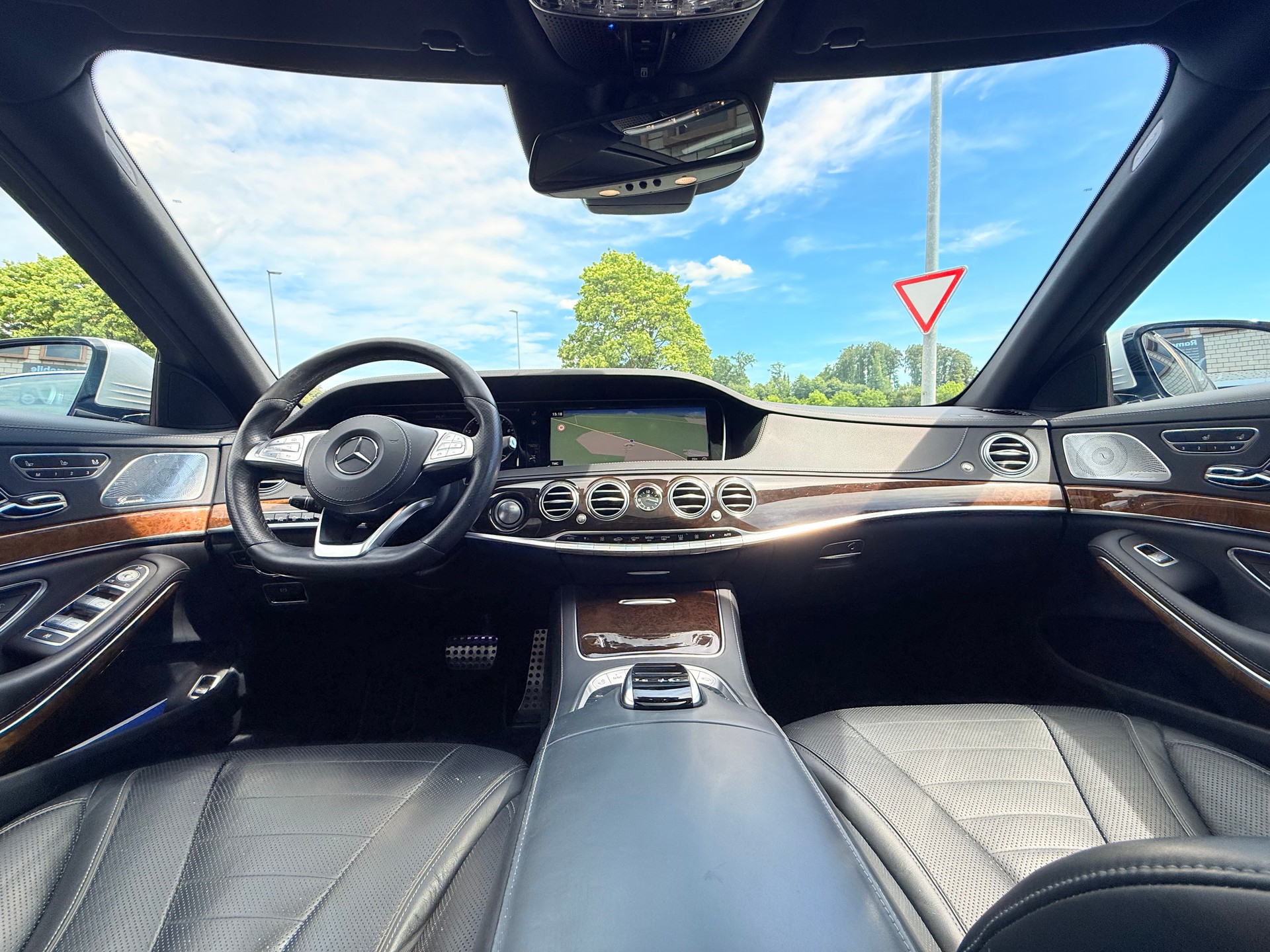 MERCEDES-BENZ S 500 L 4Matic AMG-Line 7G-Tronic-image-7