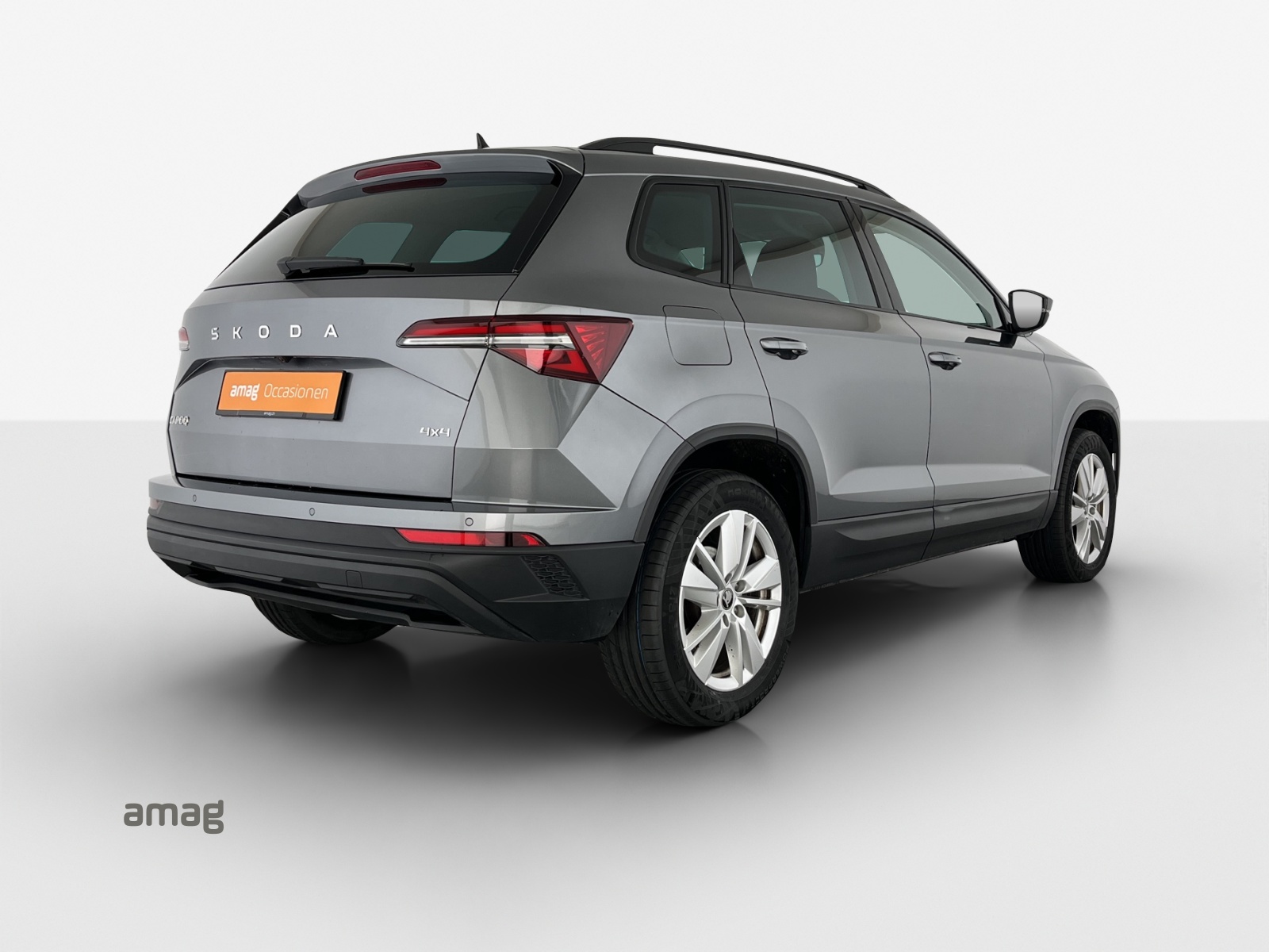 SKODA Karoq 2.0 TDI CR Selection 4x4 DSG-image-4