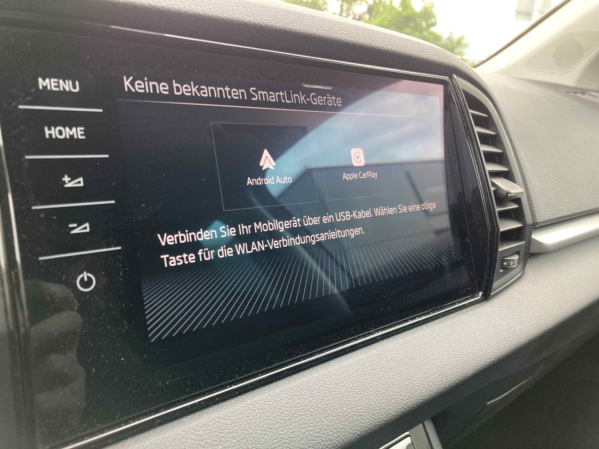 SKODA Karoq 2.0 TDI CR Selection 4x4 DSG-image-14