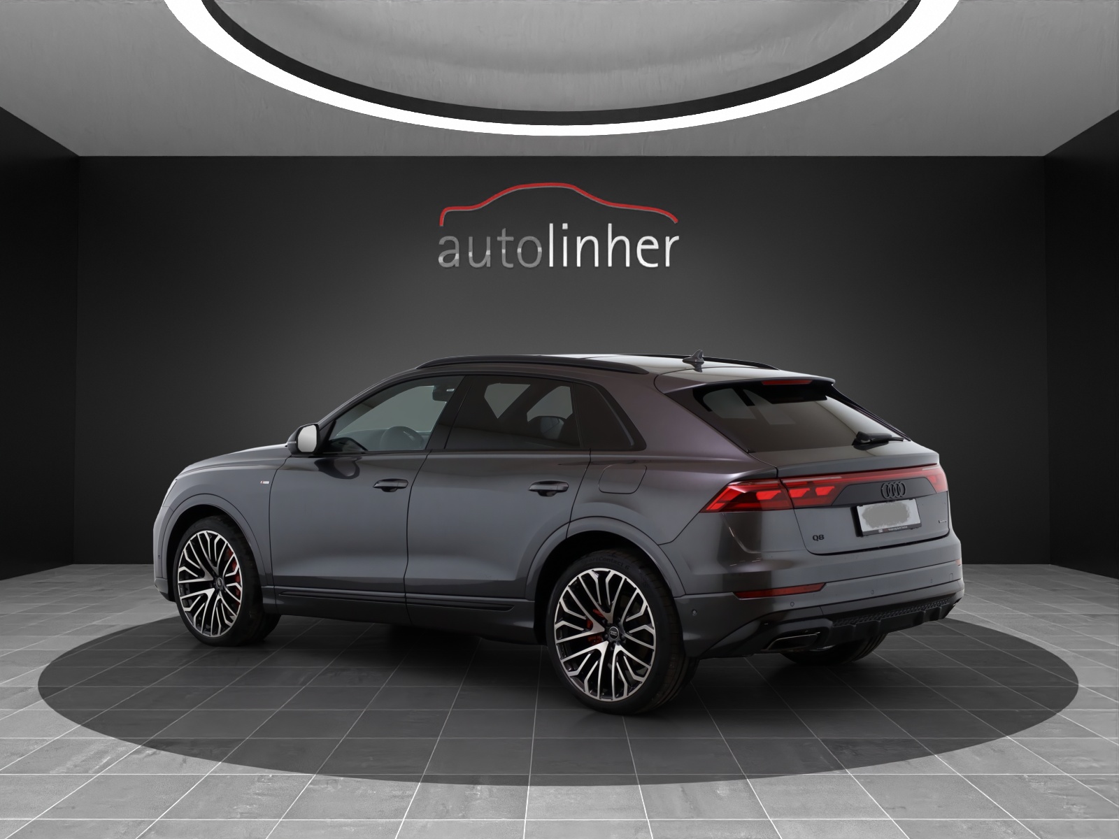 AUDI Q8 SUV TFSI e quattro 360 kW tiptronic-image-2