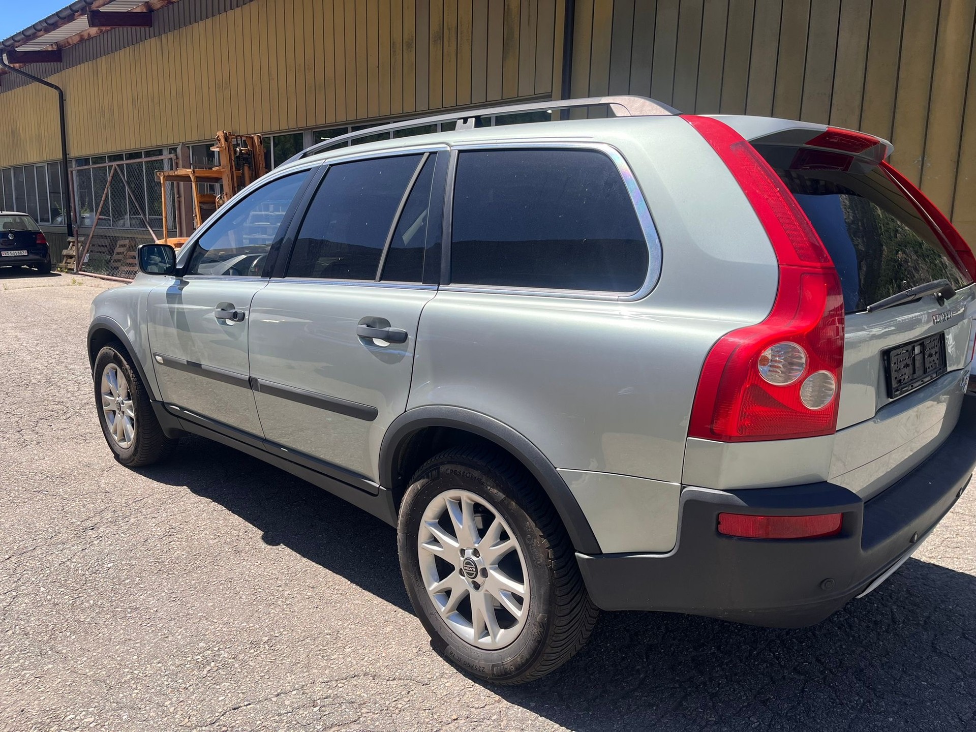 VOLVO XC90 2.5T AWD Geartronic-image-4