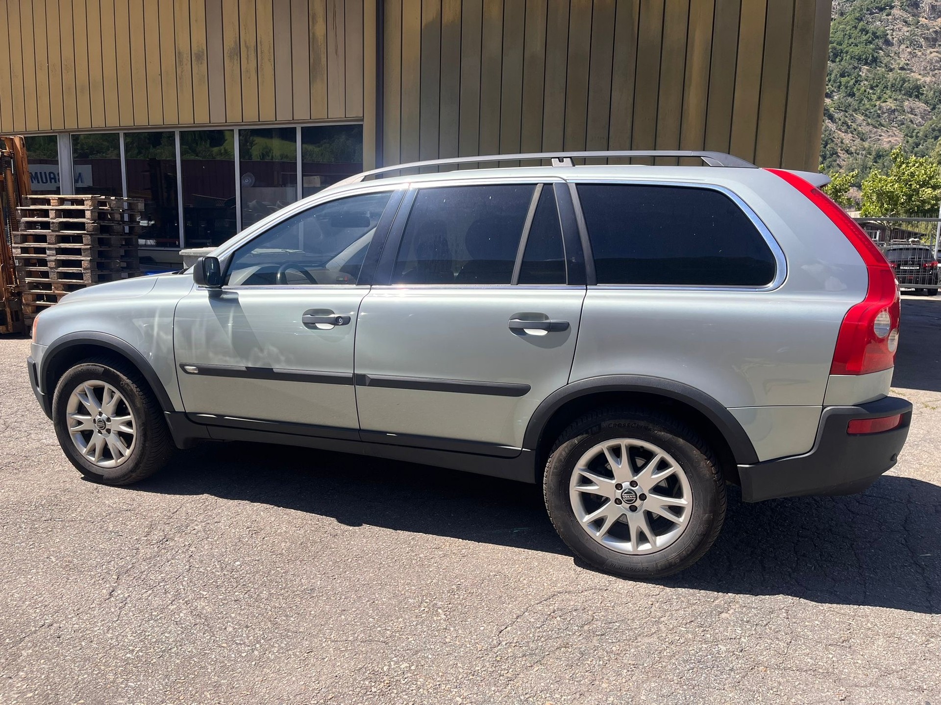 VOLVO XC90 2.5T AWD Geartronic-image-5