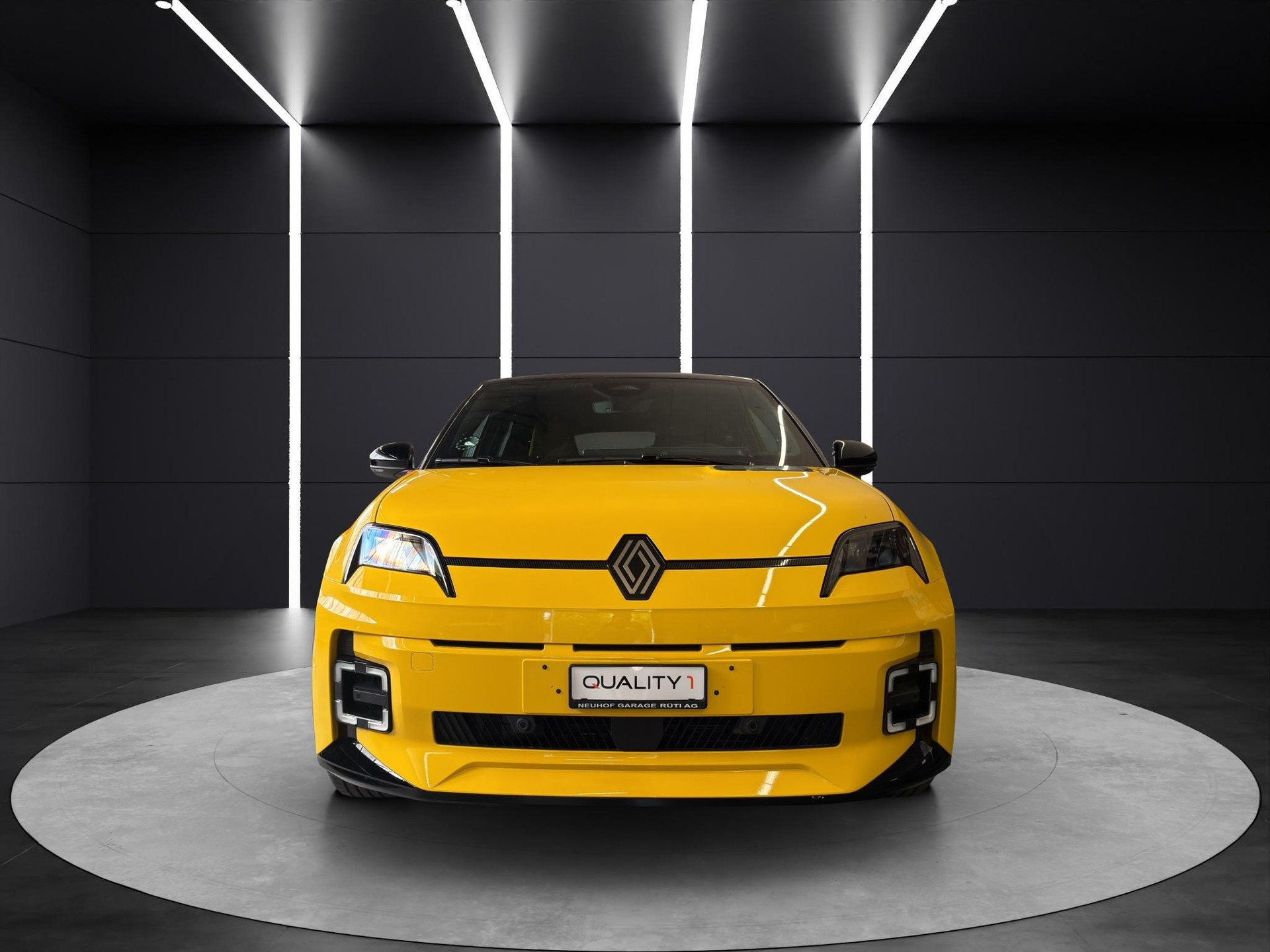 RENAULT R5 E-Tech Urban Range iconic five-image-7