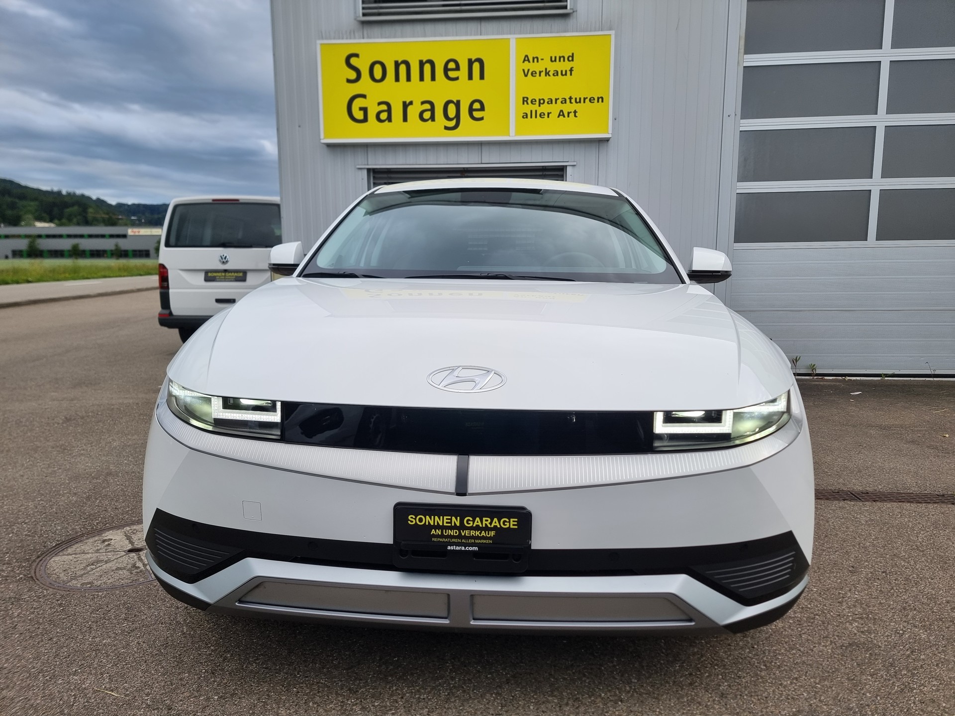 HYUNDAI Ioniq 5 77kWh Amplia 2WD-image-0