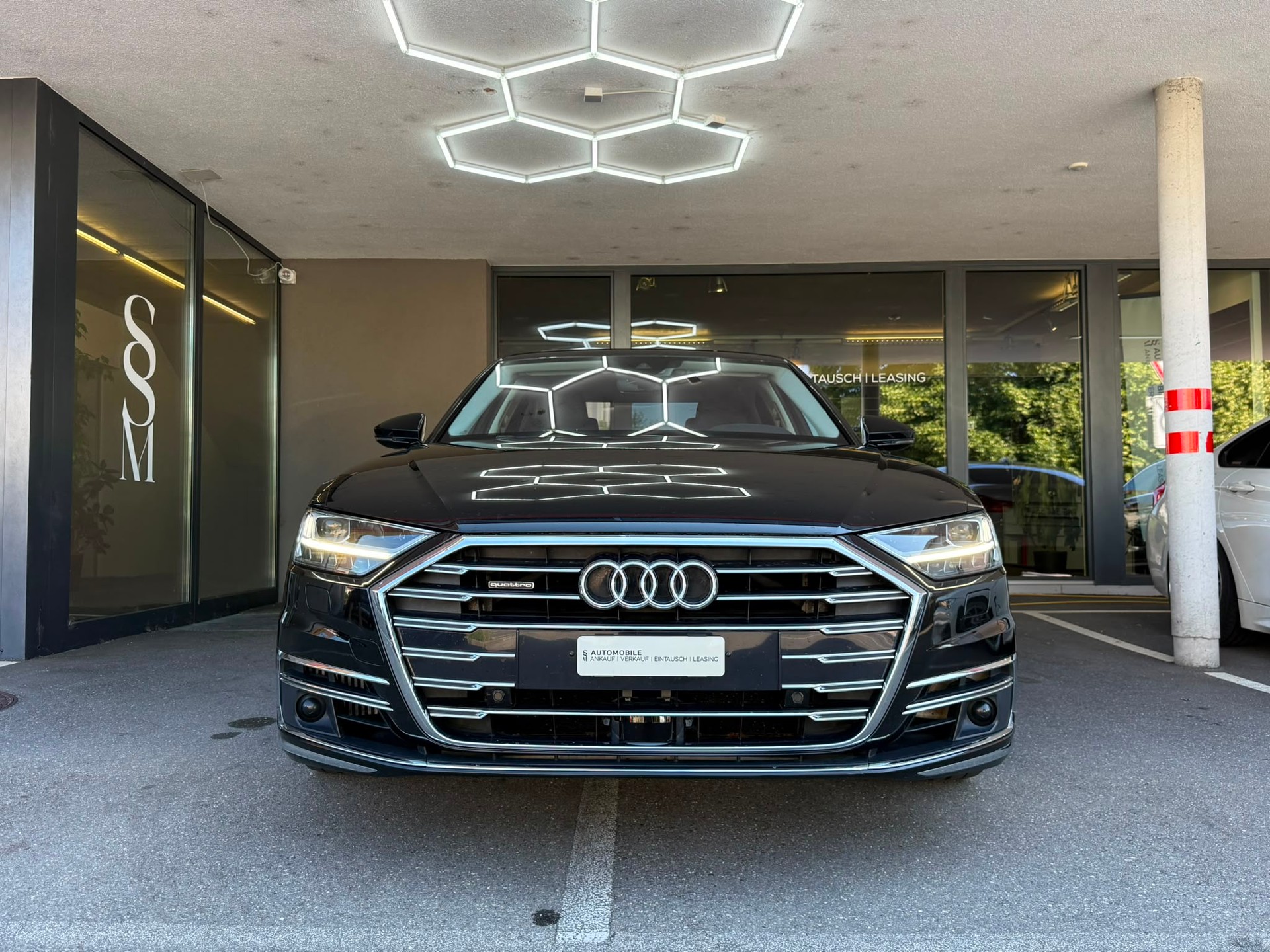 AUDI A8 50 TDI quattro tiptronic-image-1