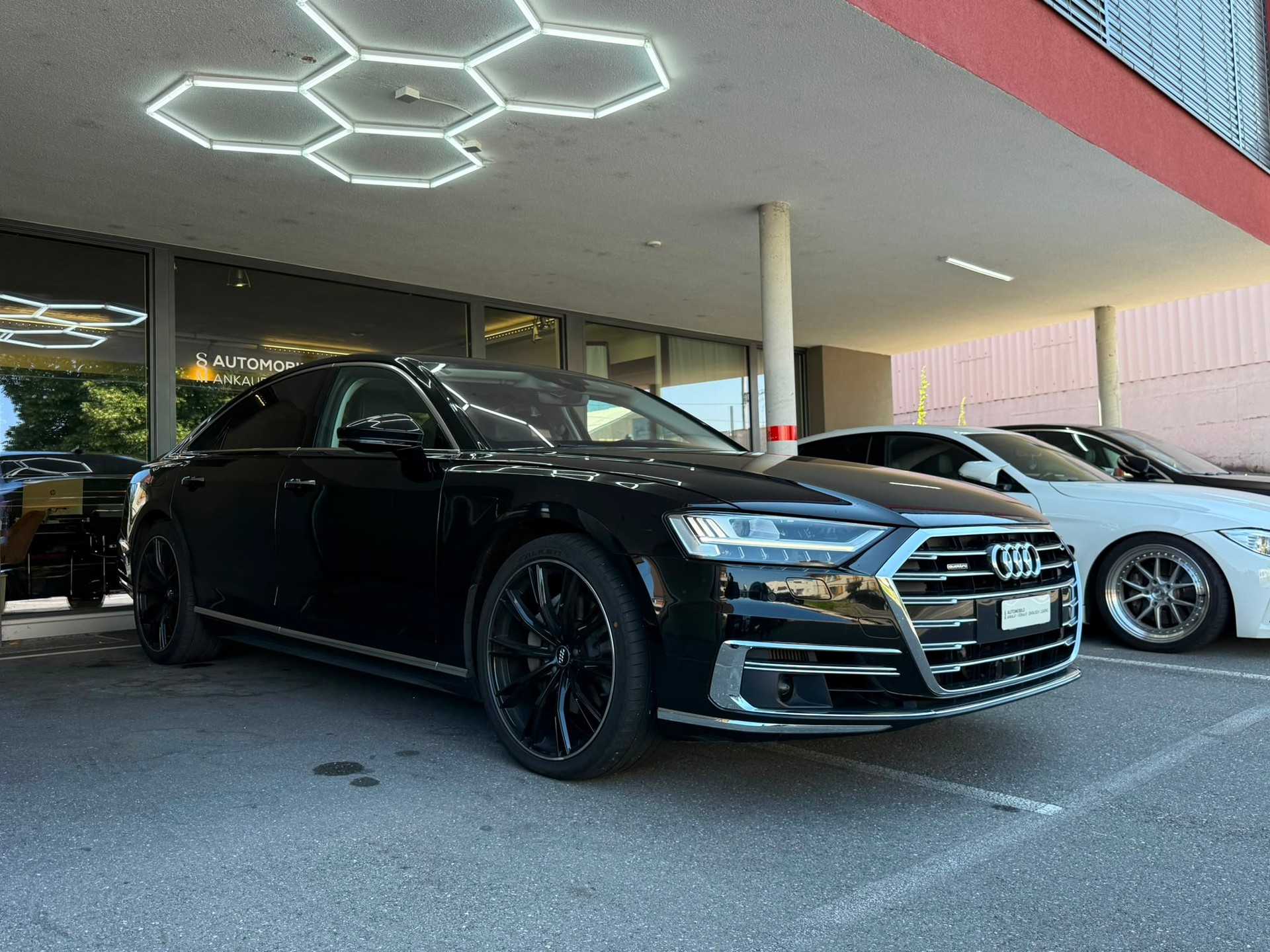 AUDI A8 50 TDI quattro tiptronic-image-2