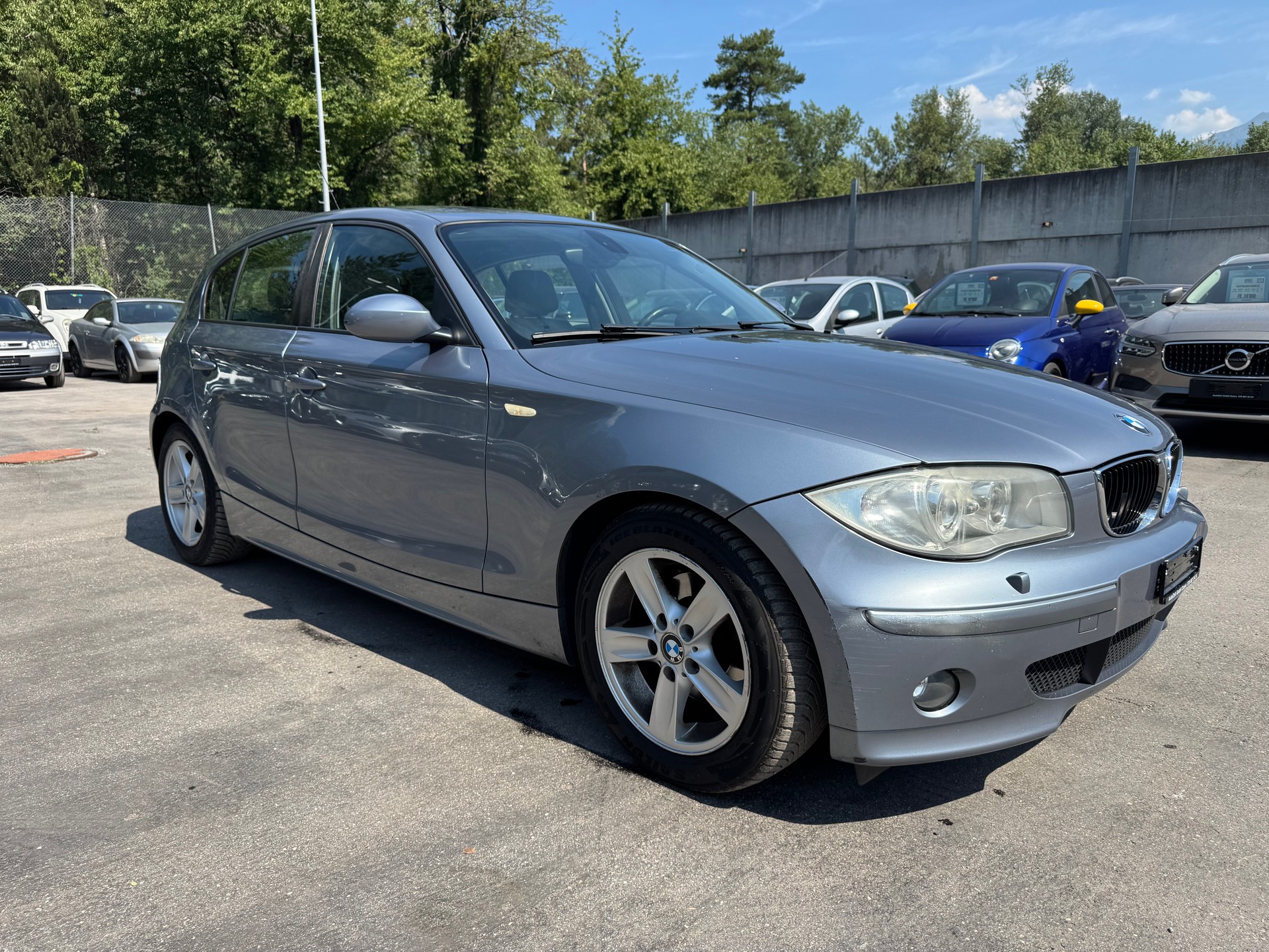 BMW 120d-image-1