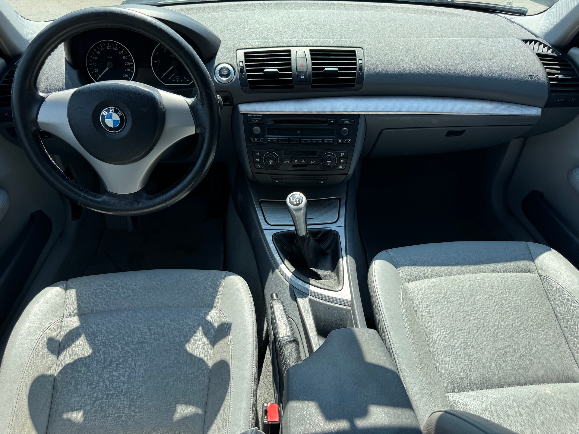 BMW 120d-image-10