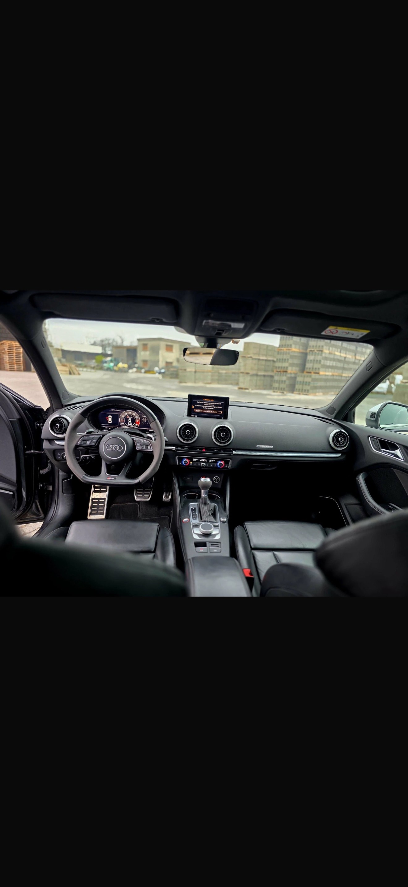 AUDI RS3 2.5 T FSI quattro S-Tronic-image-4