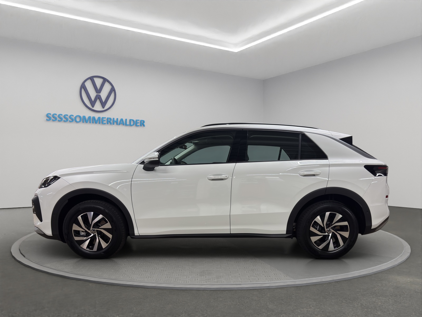 VW T-Roc 1.5 eTSI mHEV Trend DSG-showroom-element-1