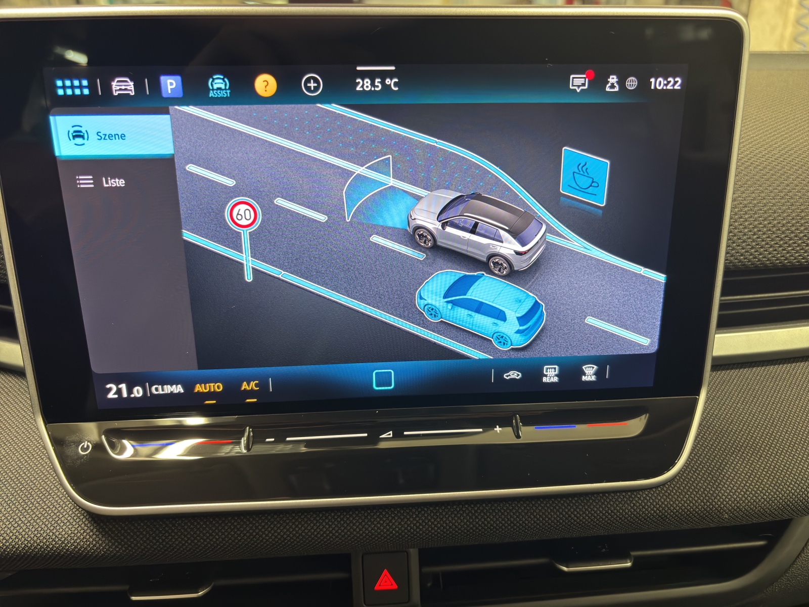 VW T-Roc 1.5 eTSI mHEV Trend DSG-image-11
