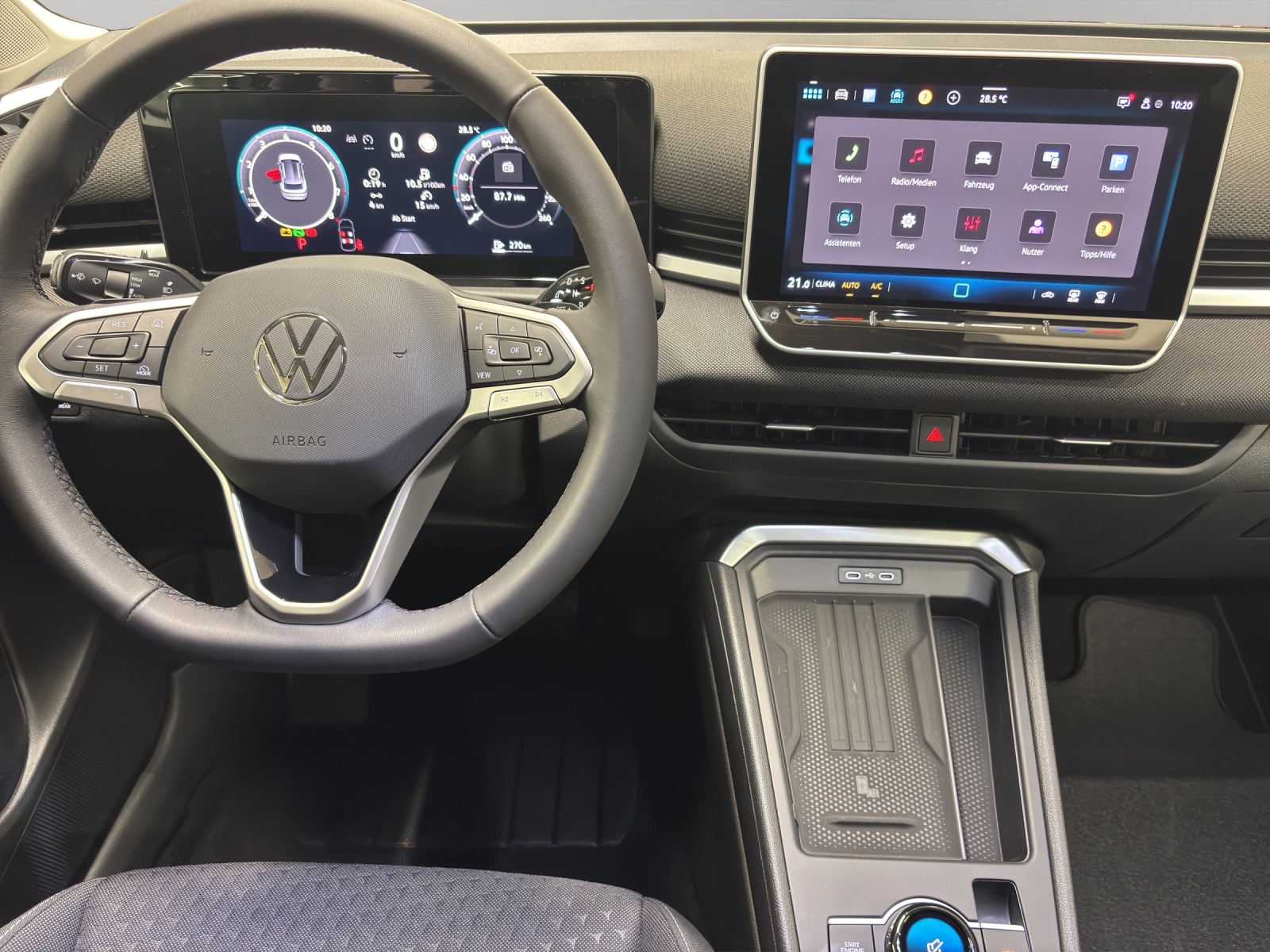 VW T-Roc 1.5 eTSI mHEV Trend DSG-image-7
