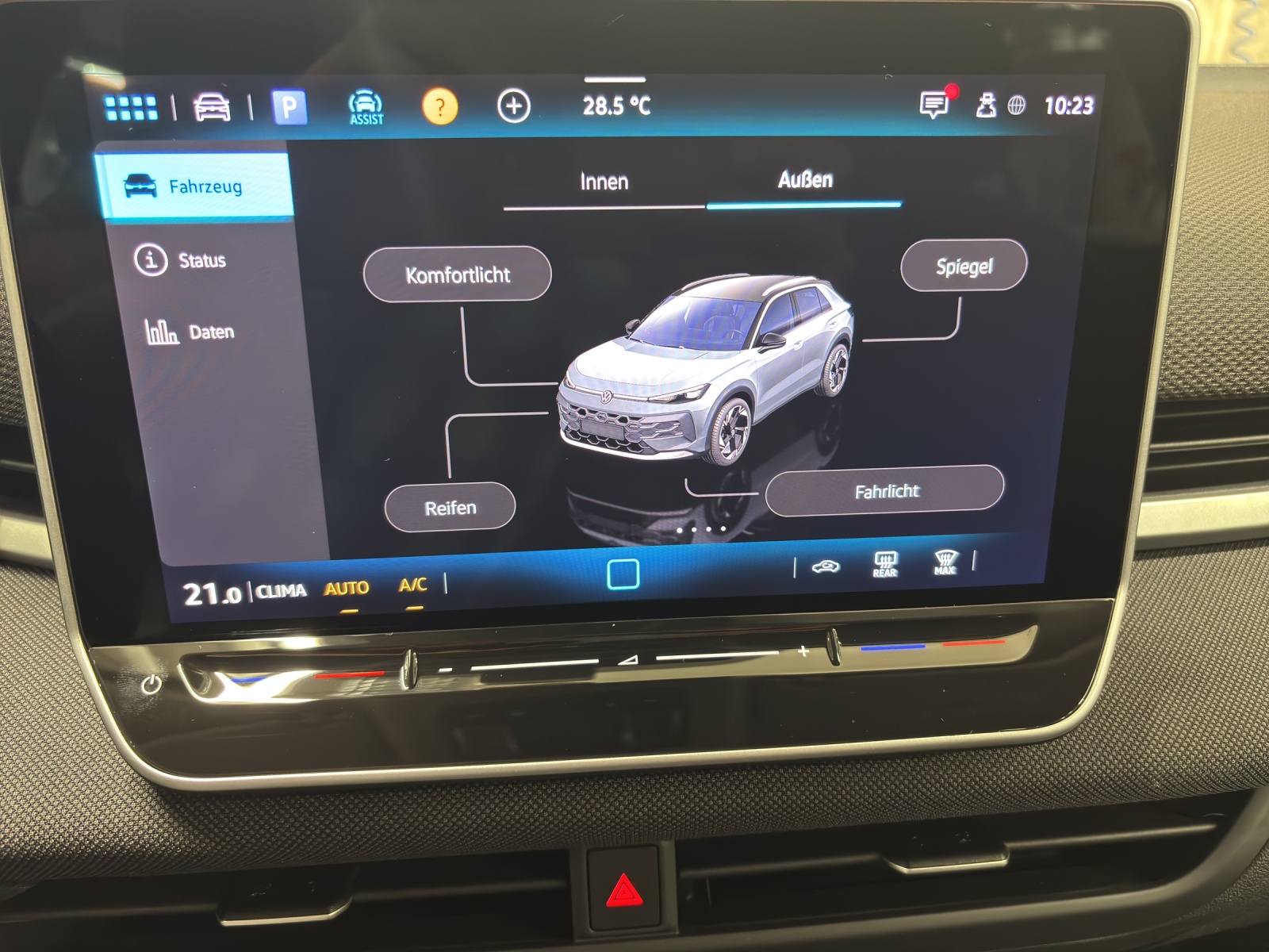VW T-Roc 1.5 eTSI mHEV Trend DSG-image-13