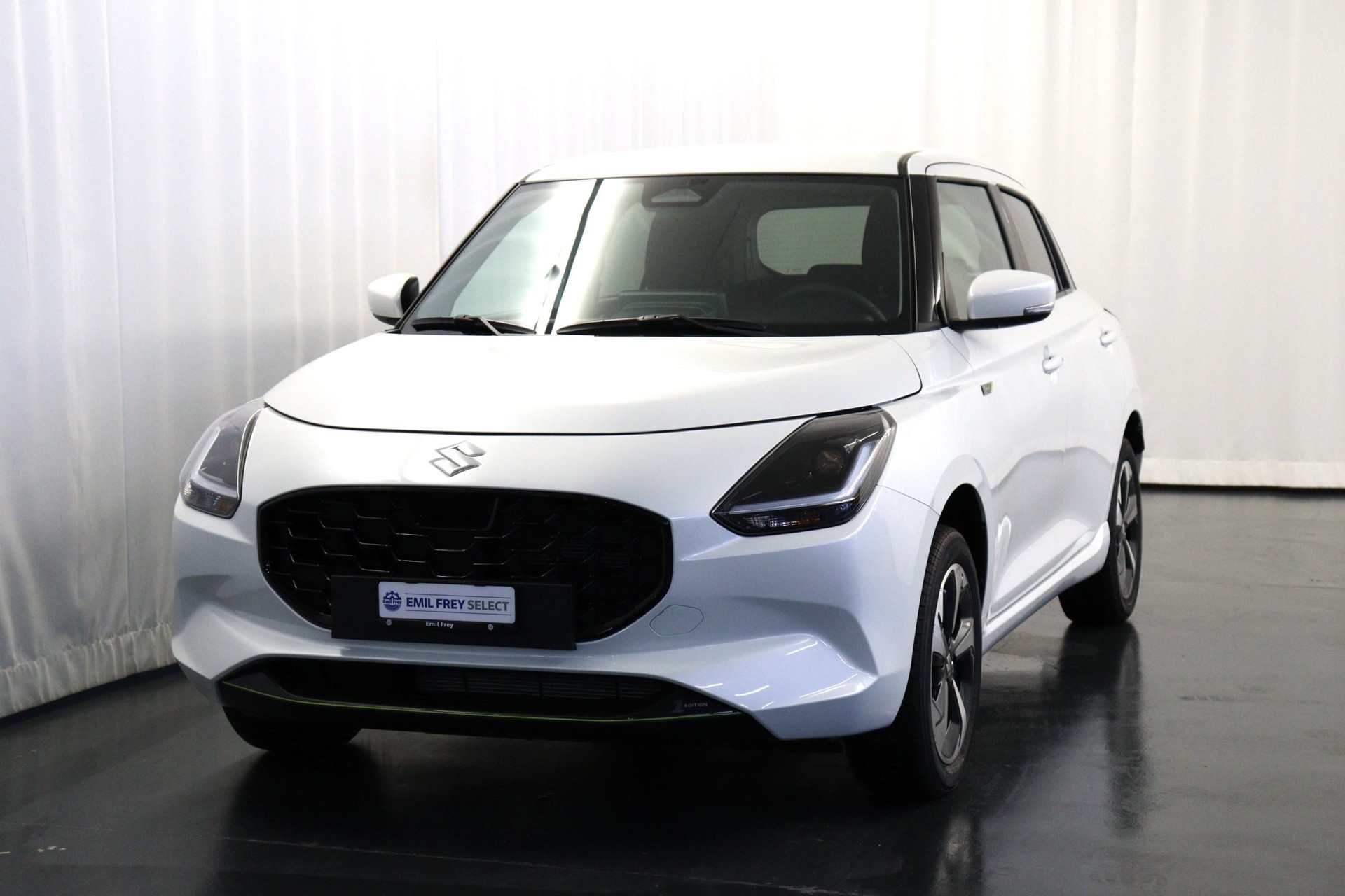 SUZUKI Swift 1.2 1st Edition Top Hybrid 4x4-image-0