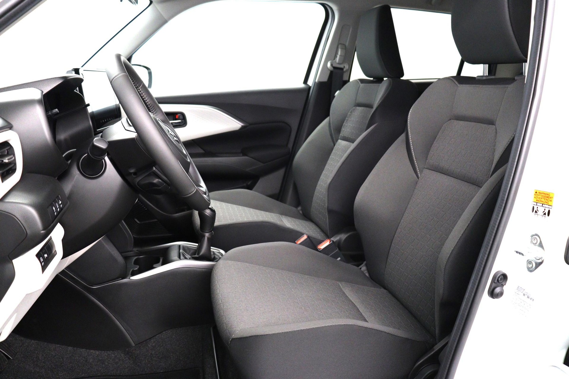 SUZUKI Swift 1.2 1st Edition Top Hybrid 4x4-image-2