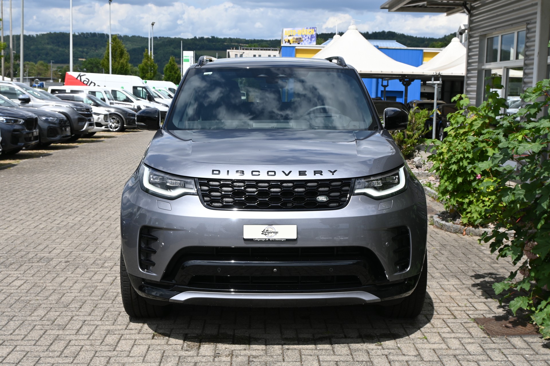 LAND ROVER Discovery 3.0D I6 350 Dynamic HSE AWD Automatic 7-Plätzer 350PS + AHK 3500kg + Werksgarantie 02.2030-image-2