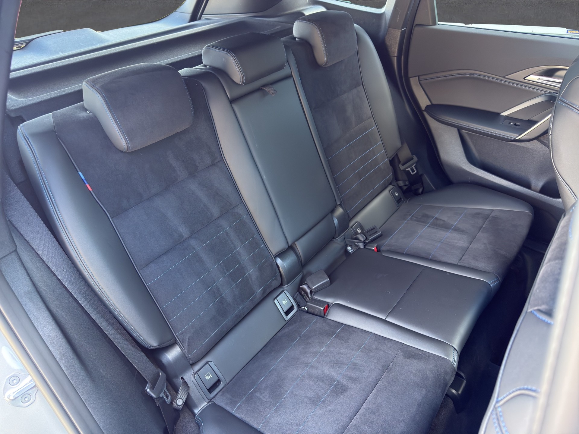 BMW X1 xDrive 20d 48V M Sport-image-12