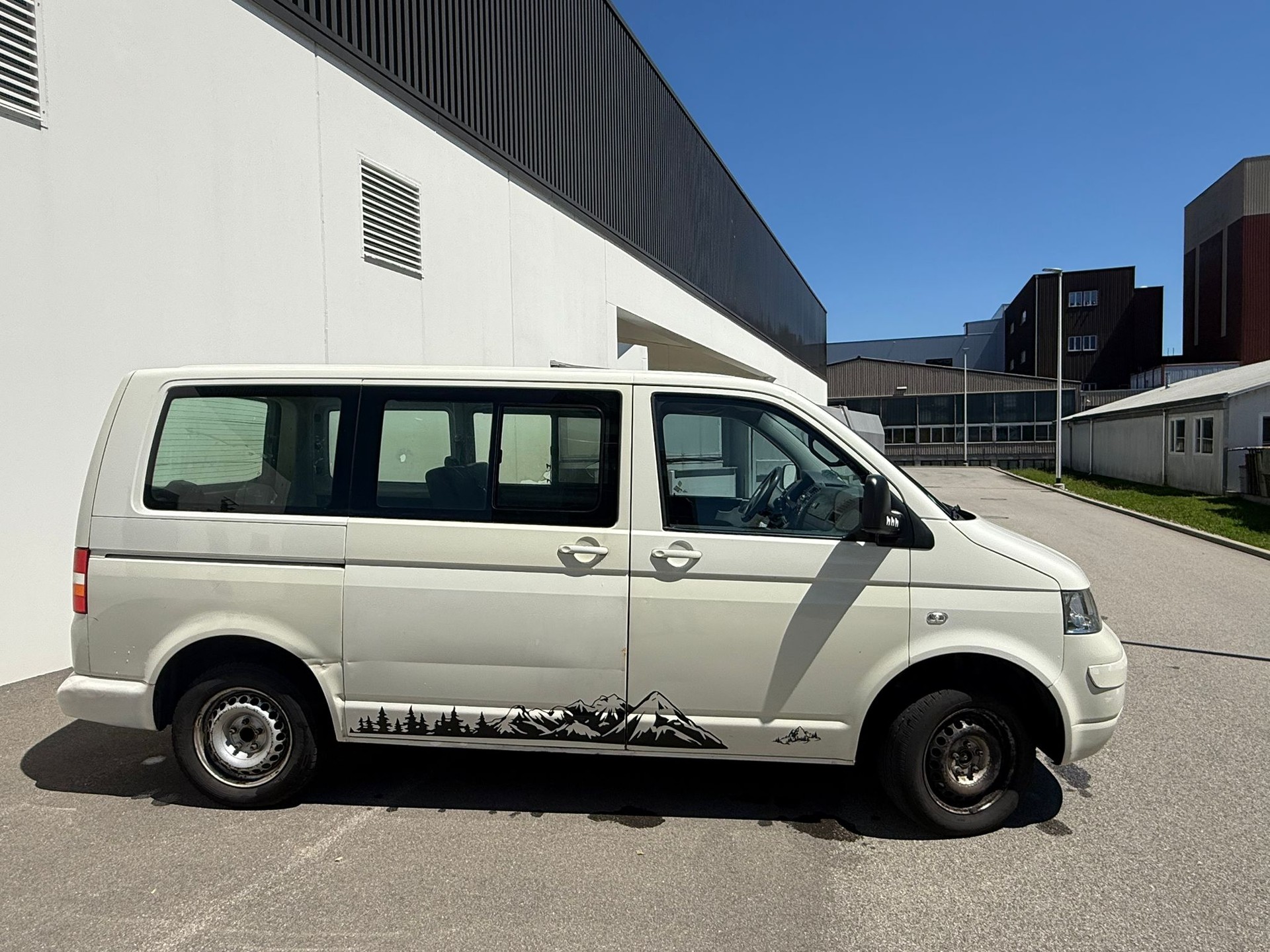 VW T5 Caravelle Trend 1.9 TDI PD-image-3