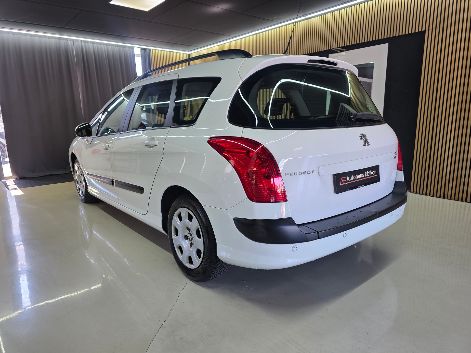 PEUGEOT 308 SW 1.6 HDI Access EGS6-image-4