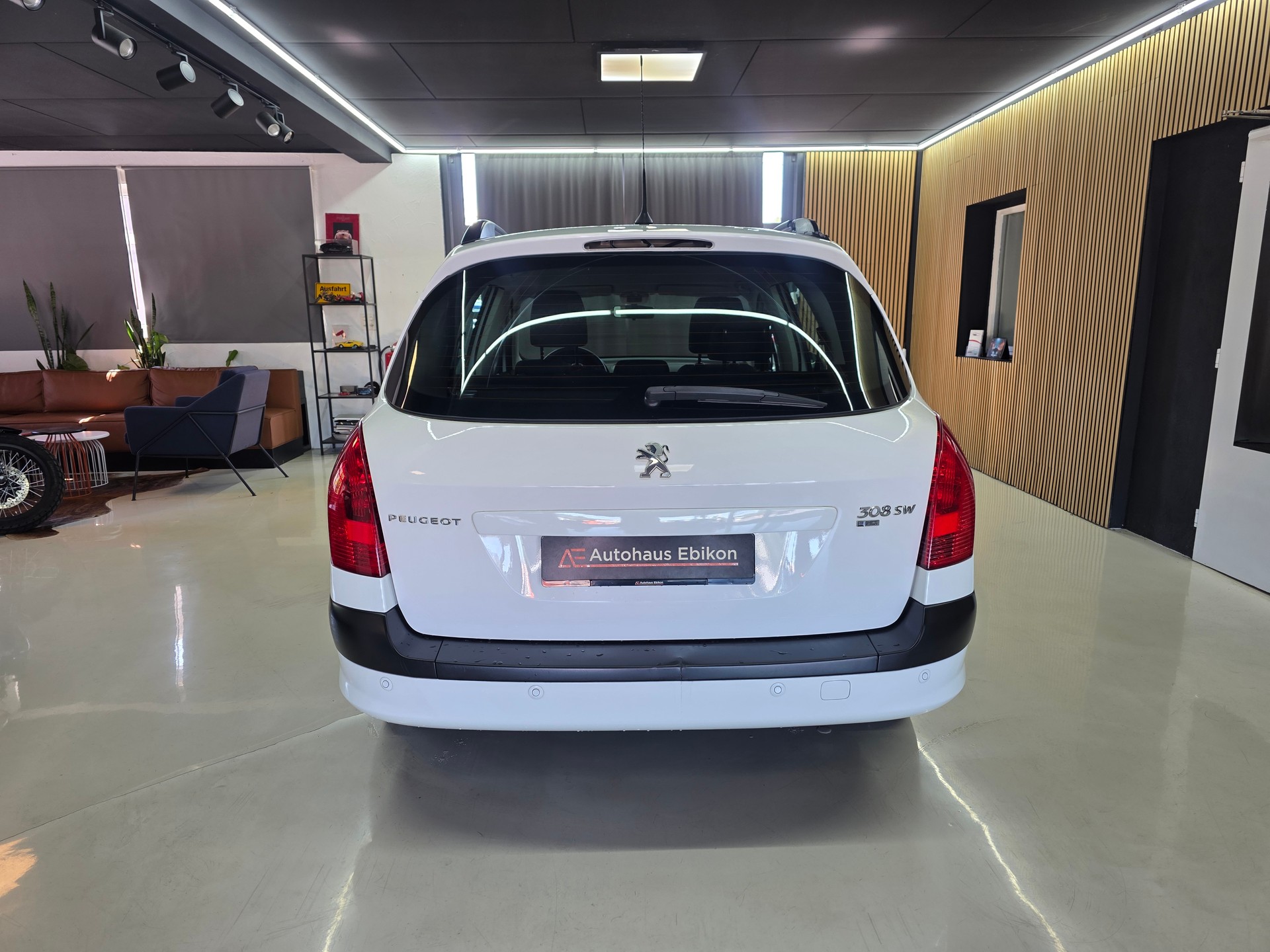 PEUGEOT 308 SW 1.6 HDI Access EGS6-image-5