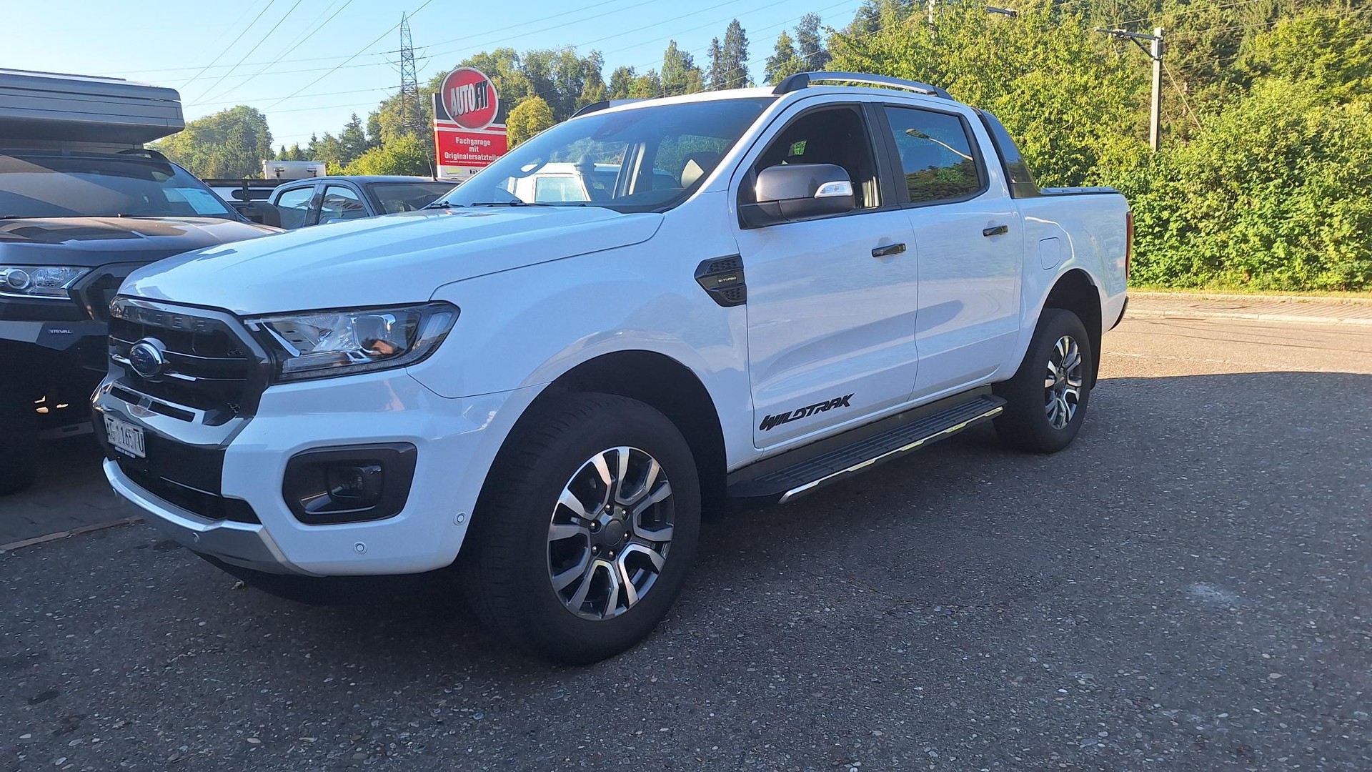 FORD Wildtrack-image-0