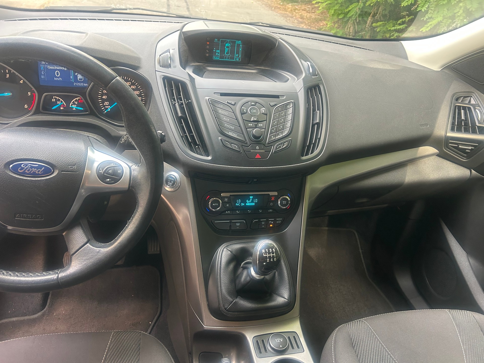 FORD Kuga 2.0 TDCi Titanium S 4WD-image-6