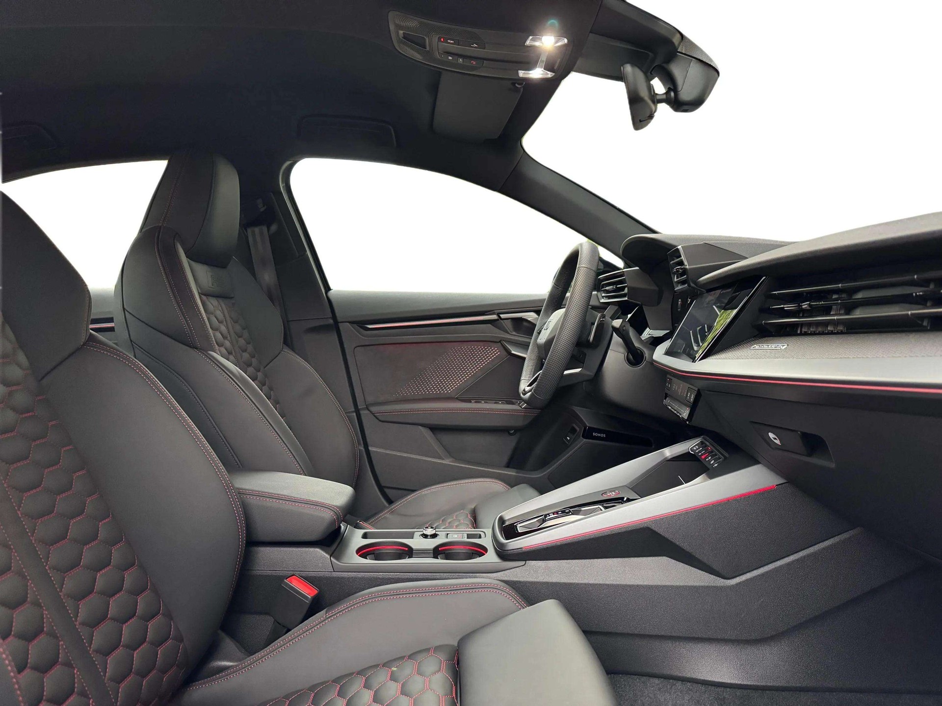 AUDI RS3 Limousine 2.5 TSI quattro S-tronic-image-14
