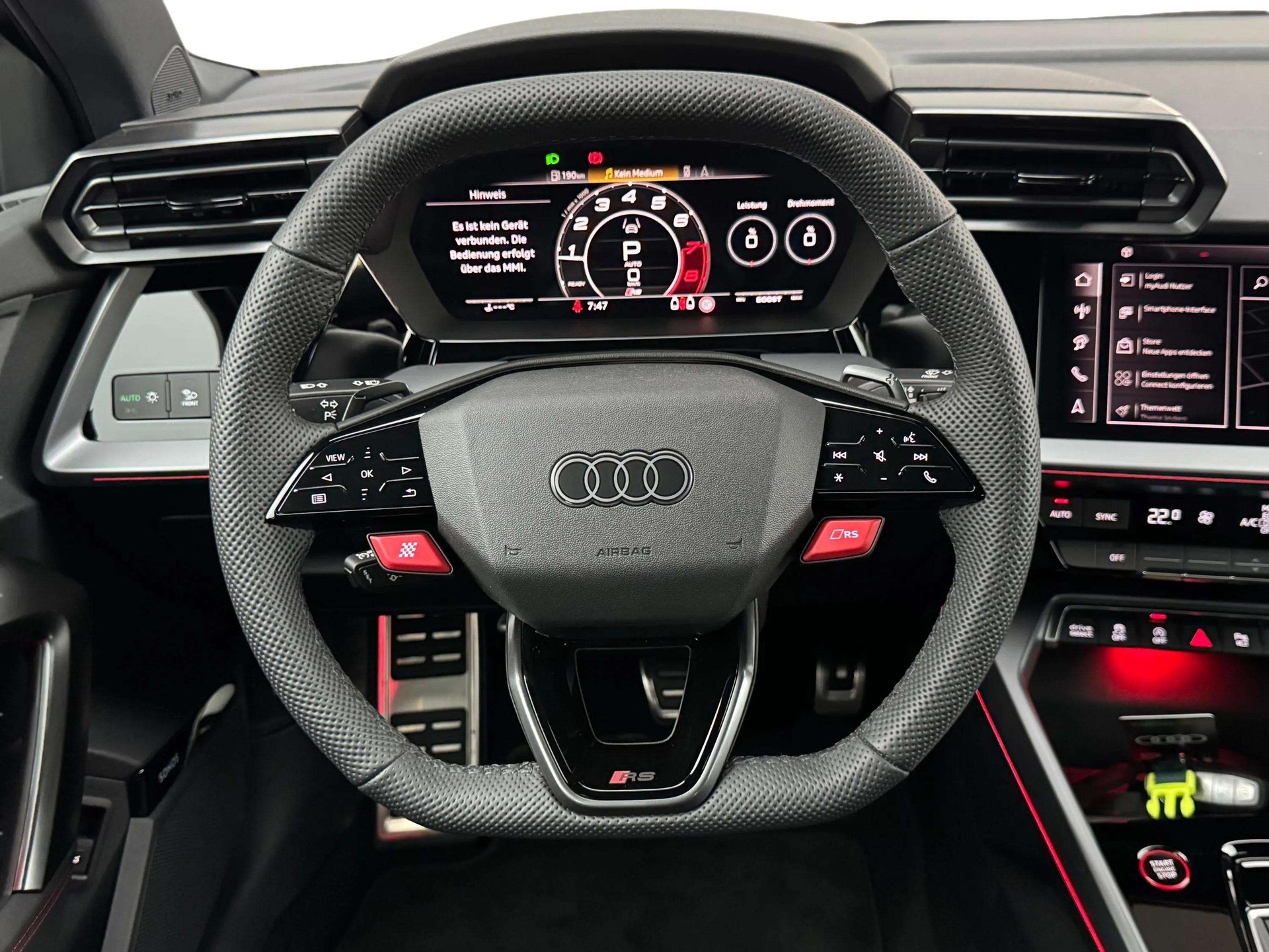 AUDI RS3 Limousine 2.5 TSI quattro S-tronic-image-10