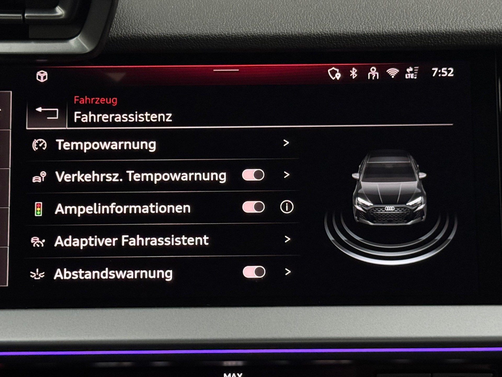 AUDI RS3 Limousine 2.5 TSI quattro S-tronic-image-23