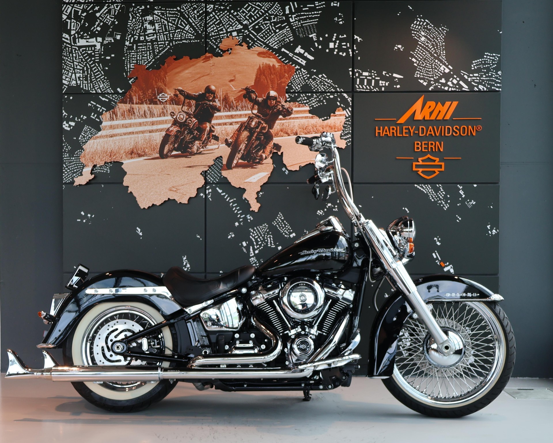 HARLEY-DAVIDSON FLDE Deluxe 107 ABS