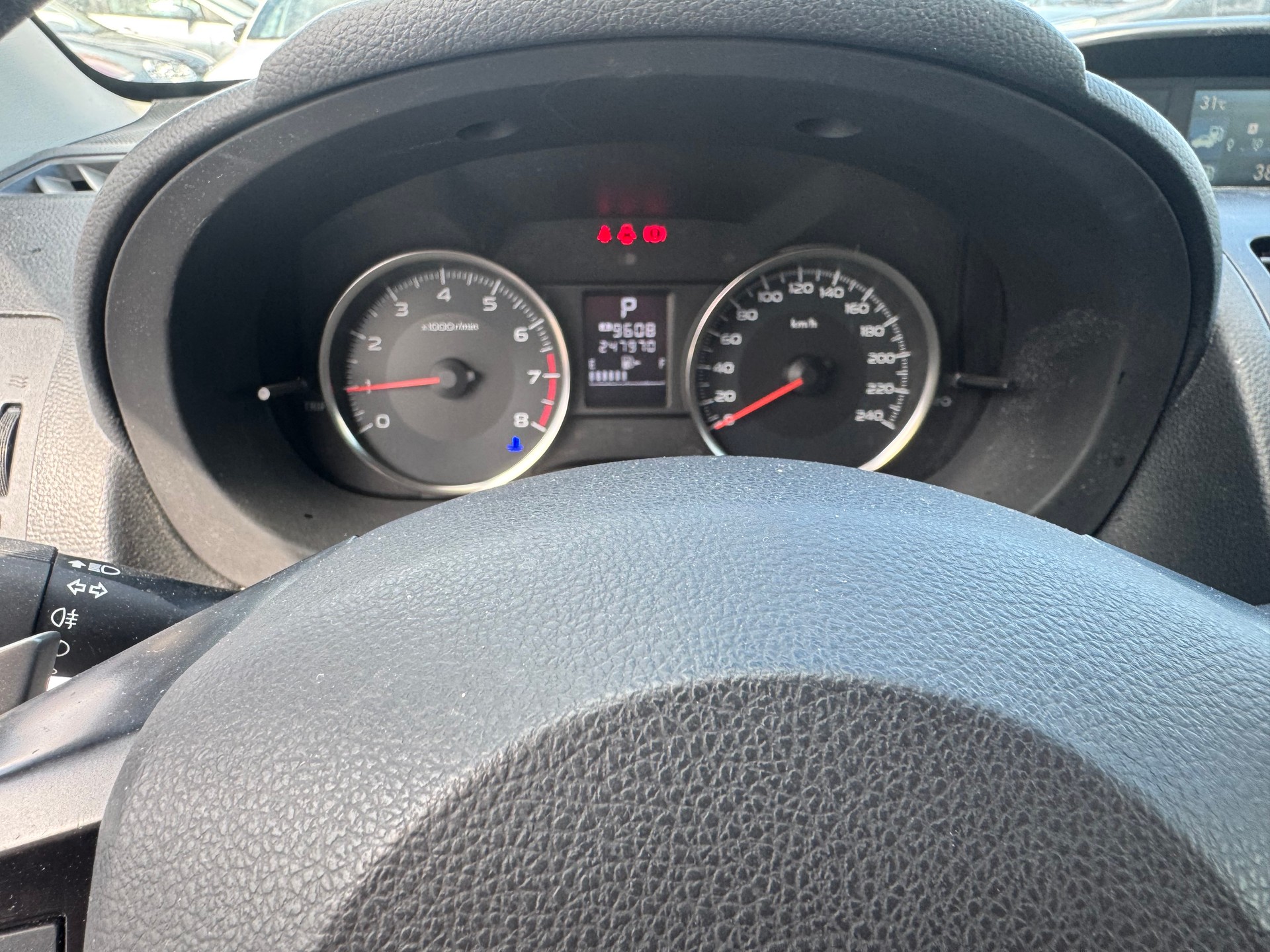 SUBARU XV 2.0 Swiss Two AWD CVT-image-8