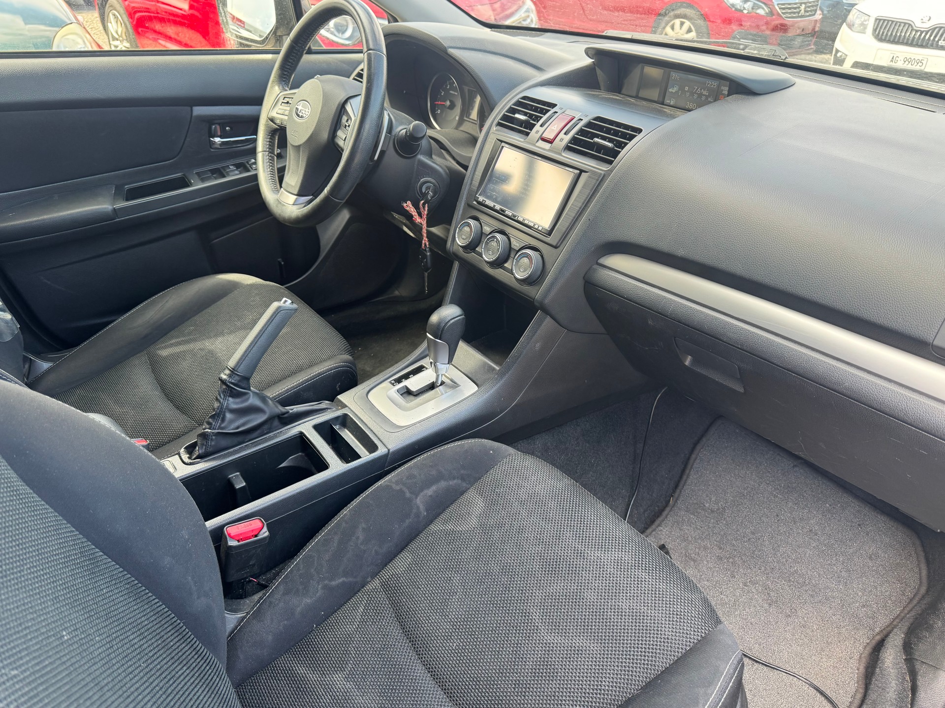 SUBARU XV 2.0 Swiss Two AWD CVT-image-7